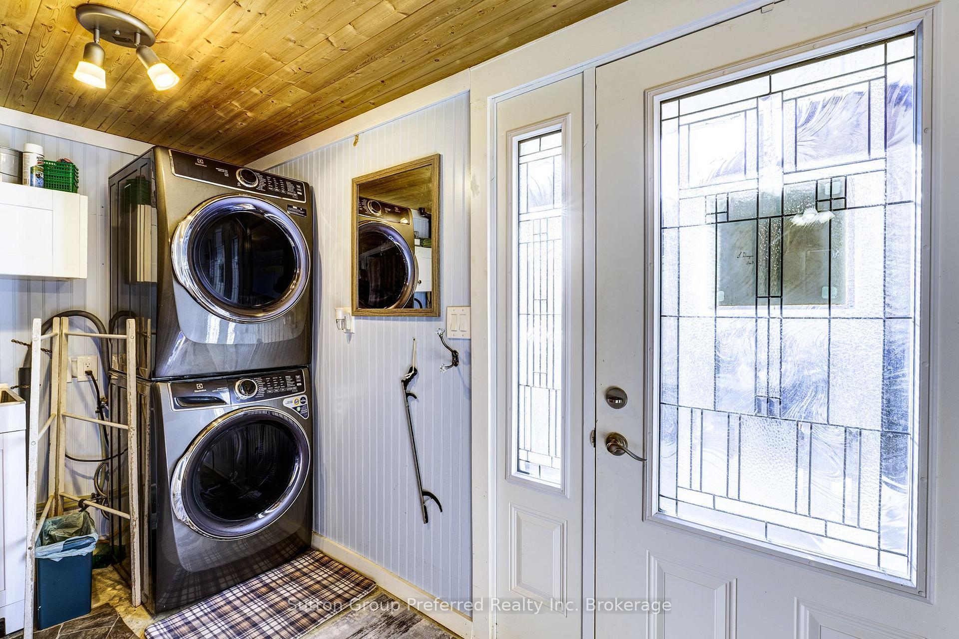 Photo 5 of 47 Centre Street, Woodstock, Woodstock - South — HOMEH