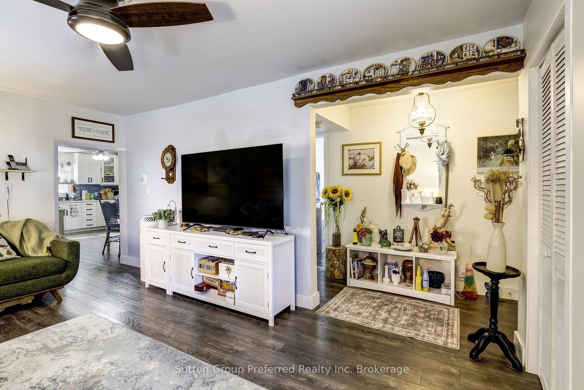Photo 14 of 47 Centre Street, Woodstock, Woodstock - South — HOMEH