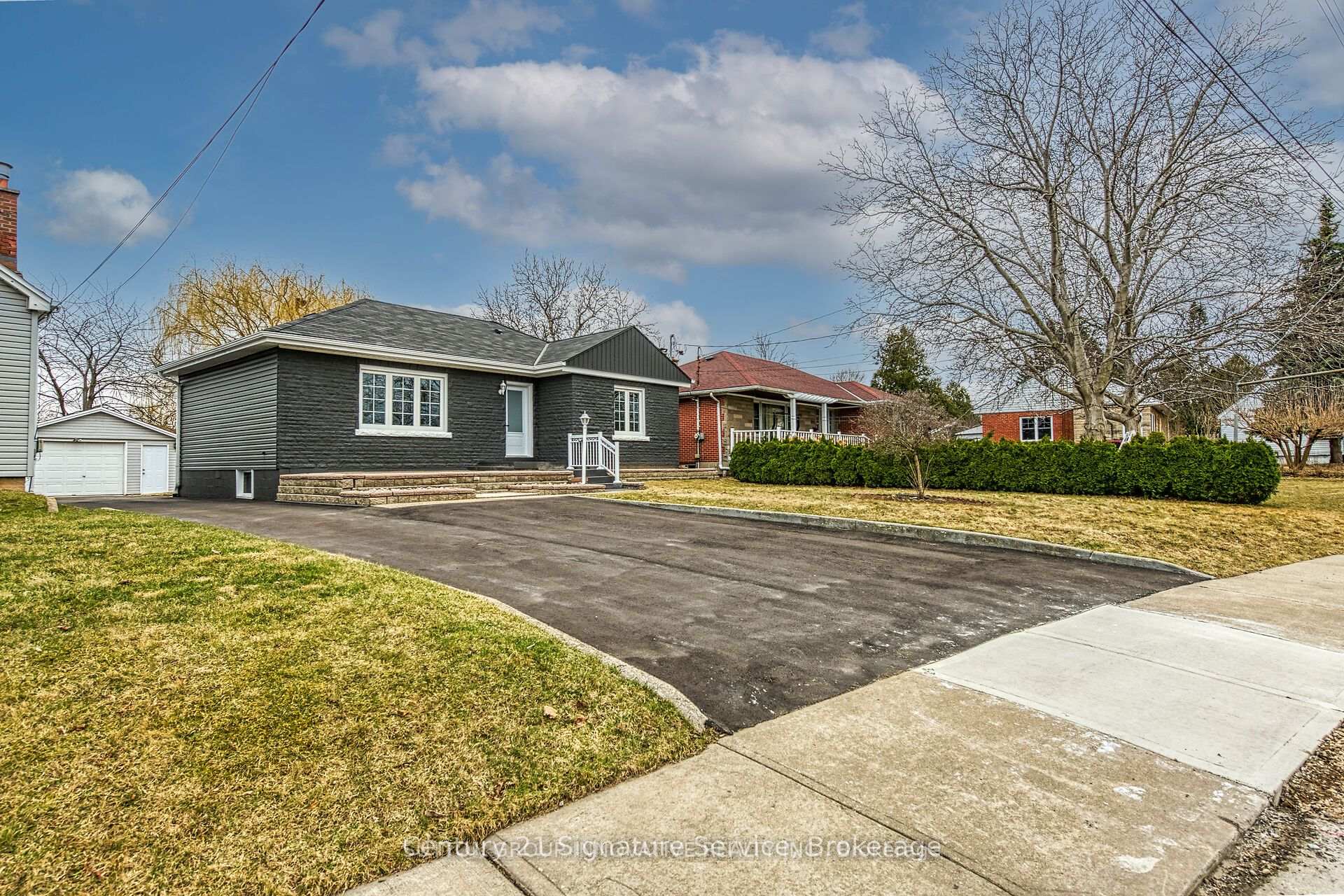Photo 6 of Unit Lower, 346 Pottruff Road N, Hamilton, Kentley — HOMEH