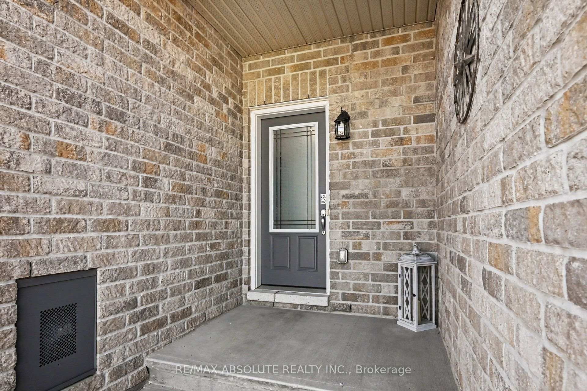 Photo 2 of 96 Bellwood Drive, Arnprior, Arnprior — HOMEH