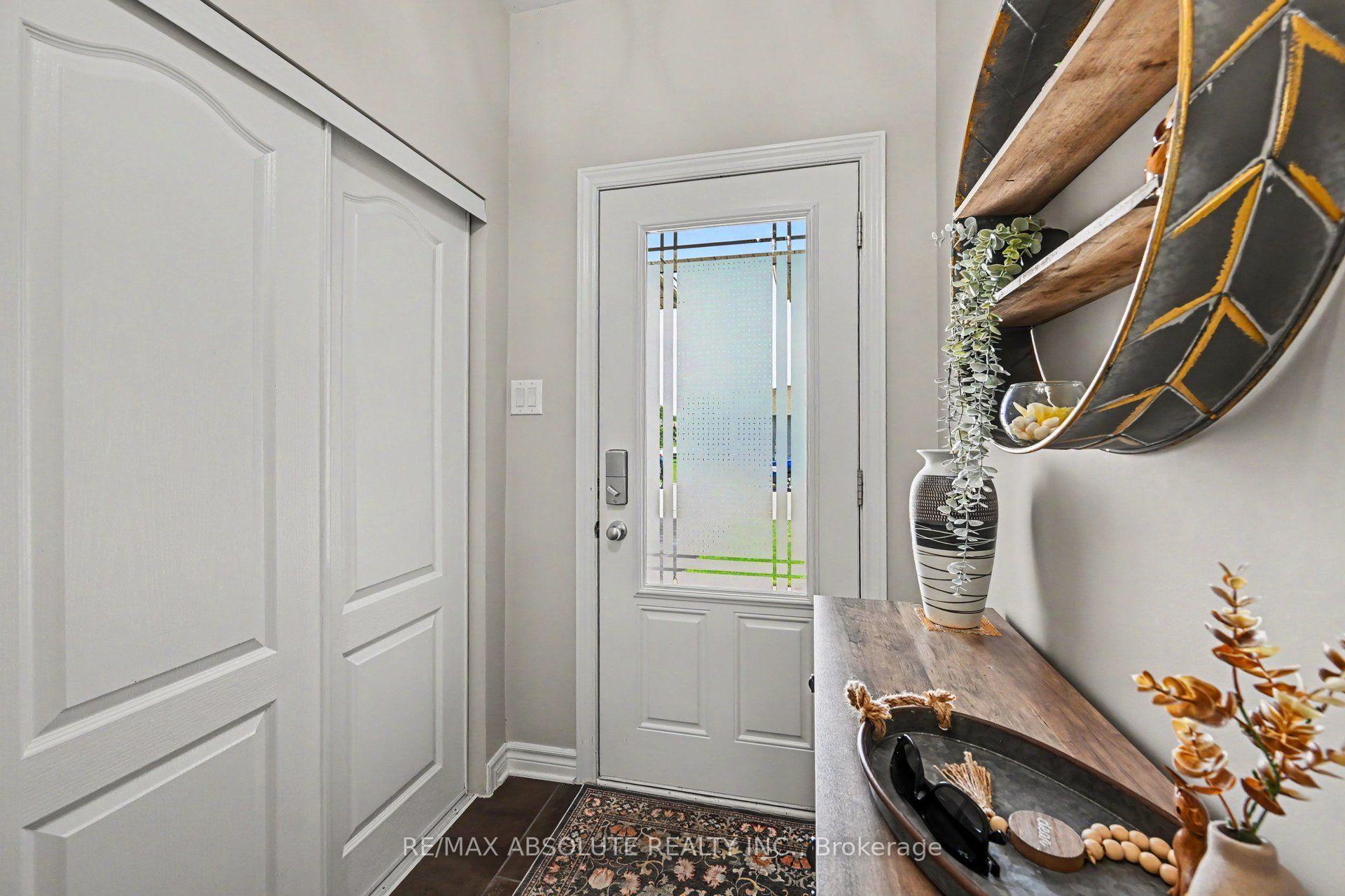 Photo 4 of 96 Bellwood Drive, Arnprior, Arnprior — HOMEH
