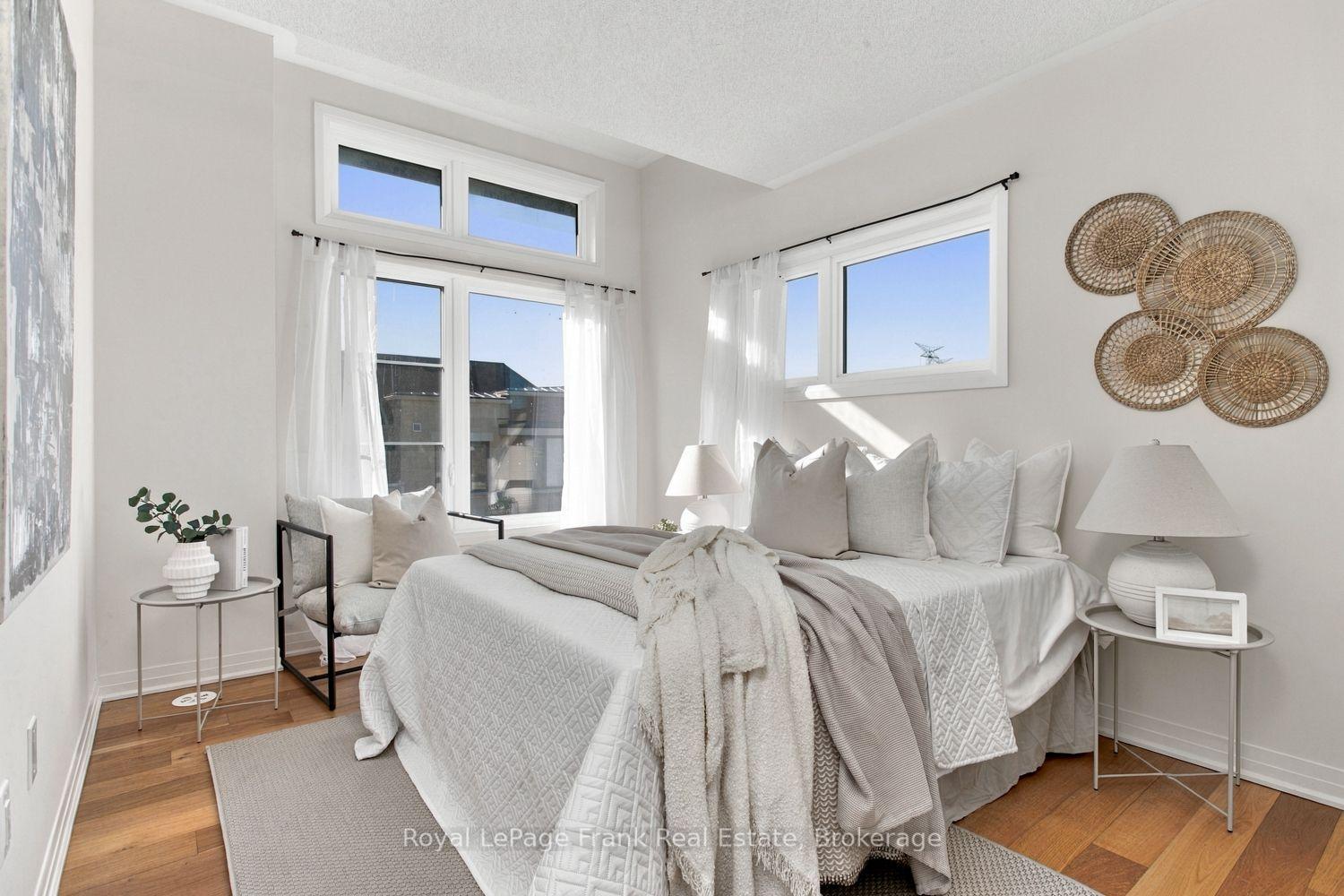 Photo 11 of Unit 17, 28C Lookout Drive, Clarington, Bowmanville — HOMEH
