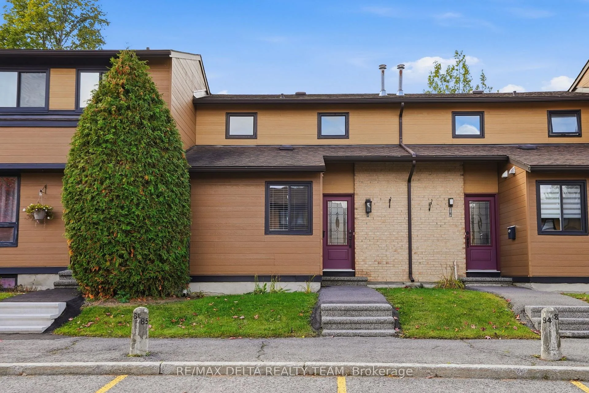 Photo 2 of Unit 73, 6917 Bilberry Drive, Ottawa, Convent Glen North — HOMEH
