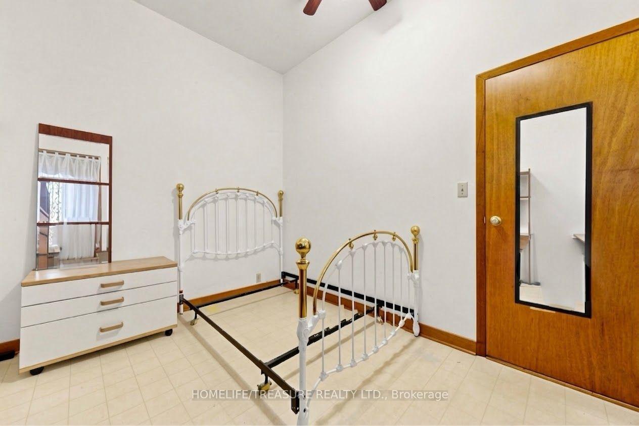 Photo 12 of 198 McCaul Street, Toronto, Kensington-Chinatown — HOMEH