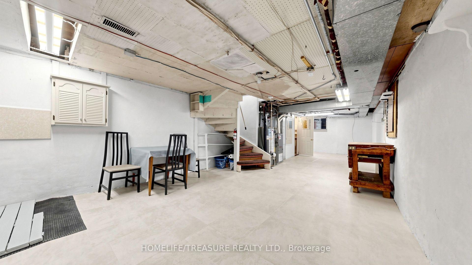Photo 36 of 198 McCaul Street, Toronto, Kensington-Chinatown — HOMEH