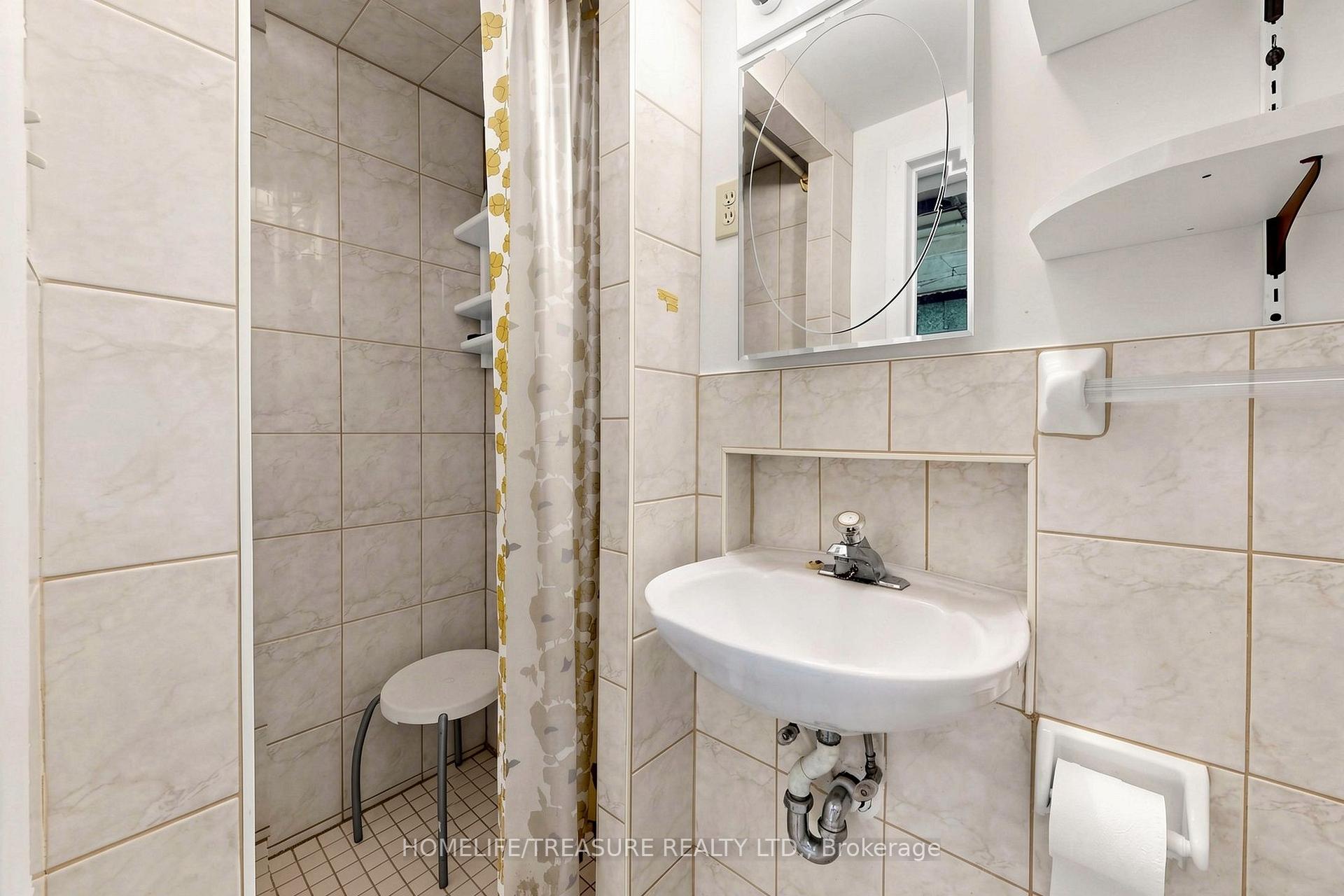 Photo 38 of 198 McCaul Street, Toronto, Kensington-Chinatown — HOMEH