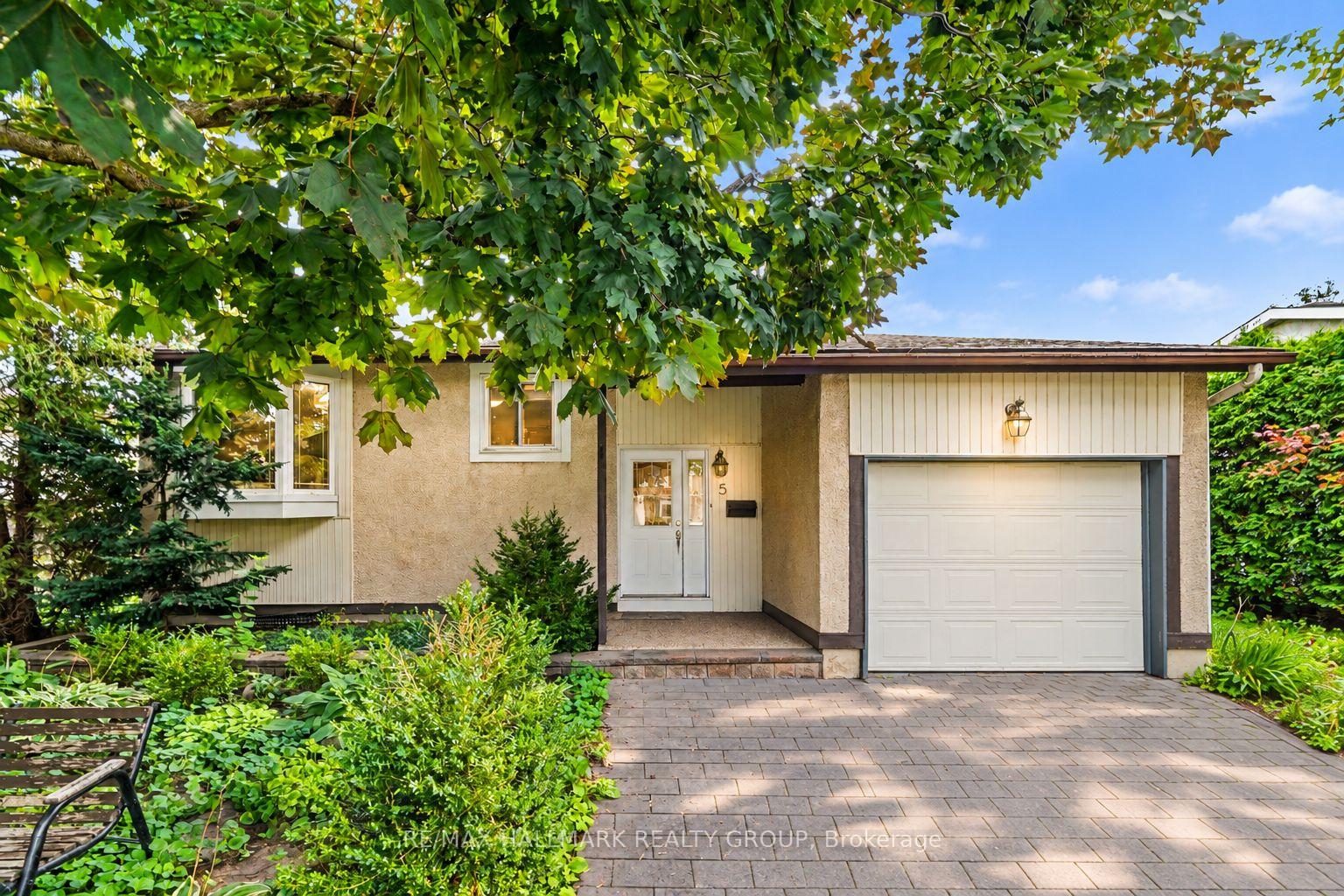 Photo of 5 Lansfield Way