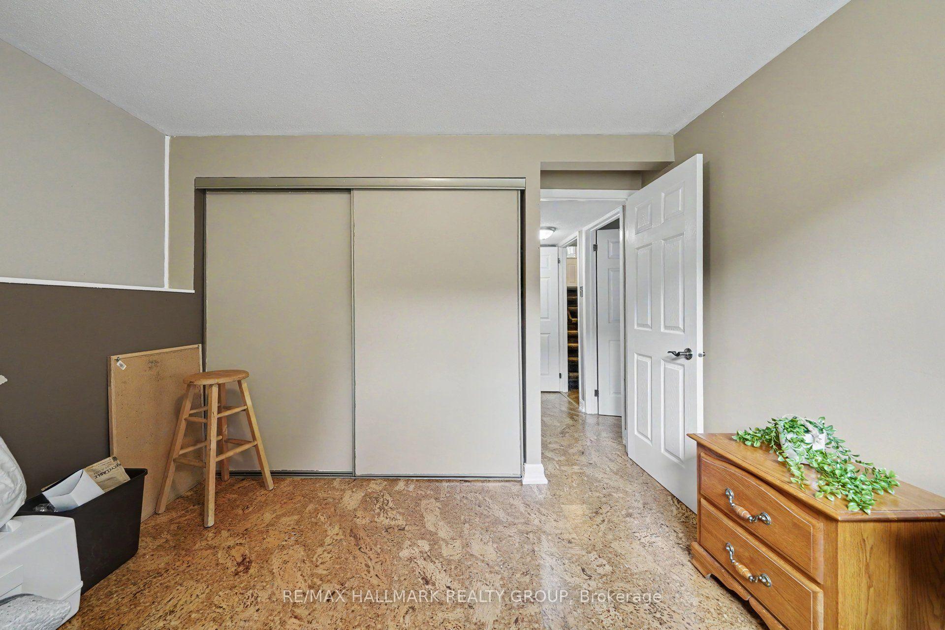 Photo 20 of 5 Lansfield Way, Ottawa, Tanglewood — HOMEH
