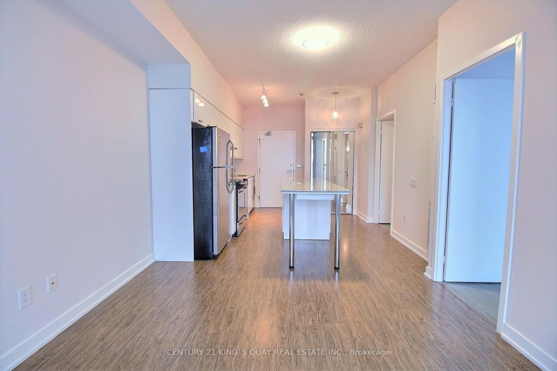 Photo 6 of Unit 2006, 29 Singer Court, North York, Bayview Village — HOMEH