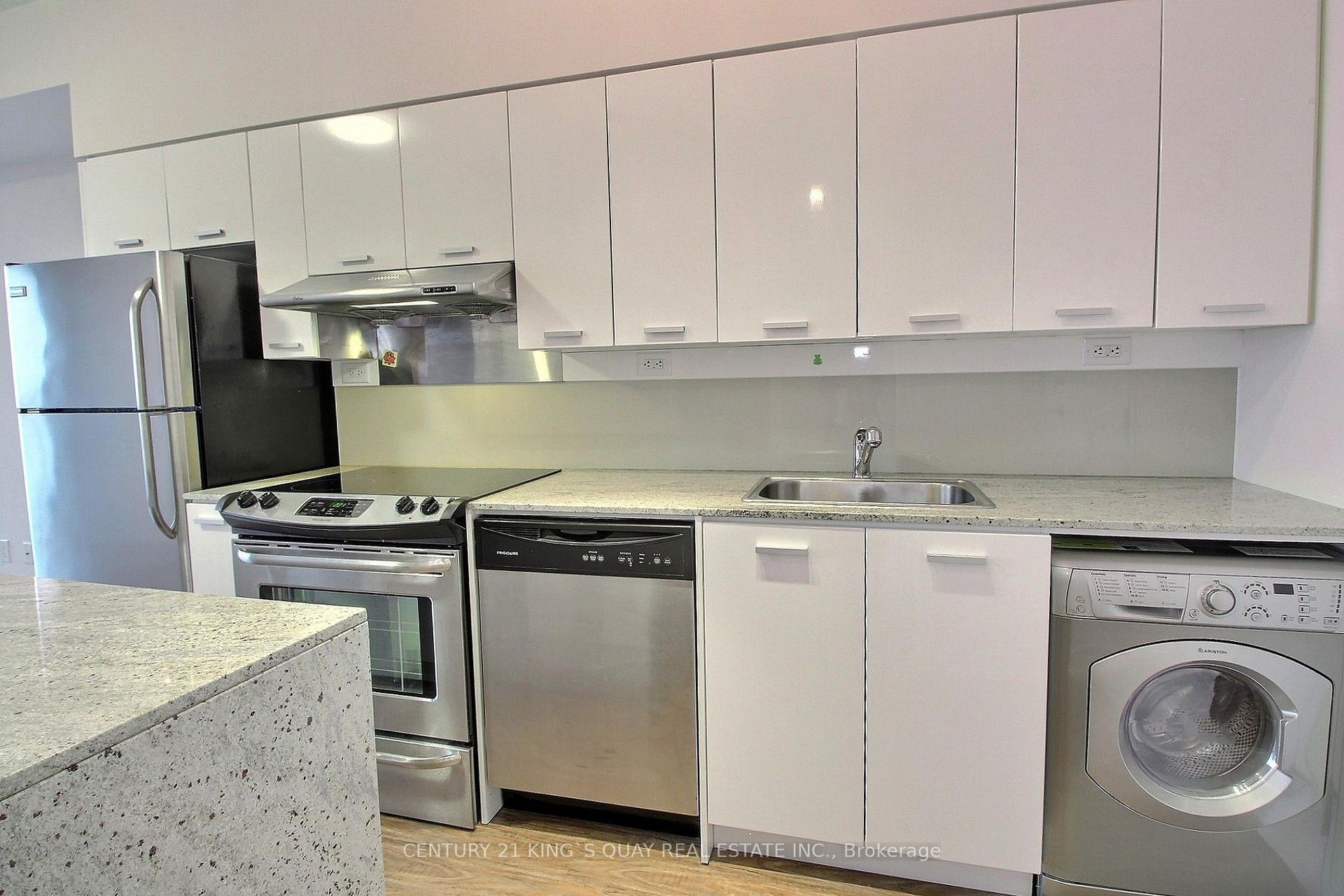 Photo 7 of Unit 2006, 29 Singer Court, North York, Bayview Village — HOMEH