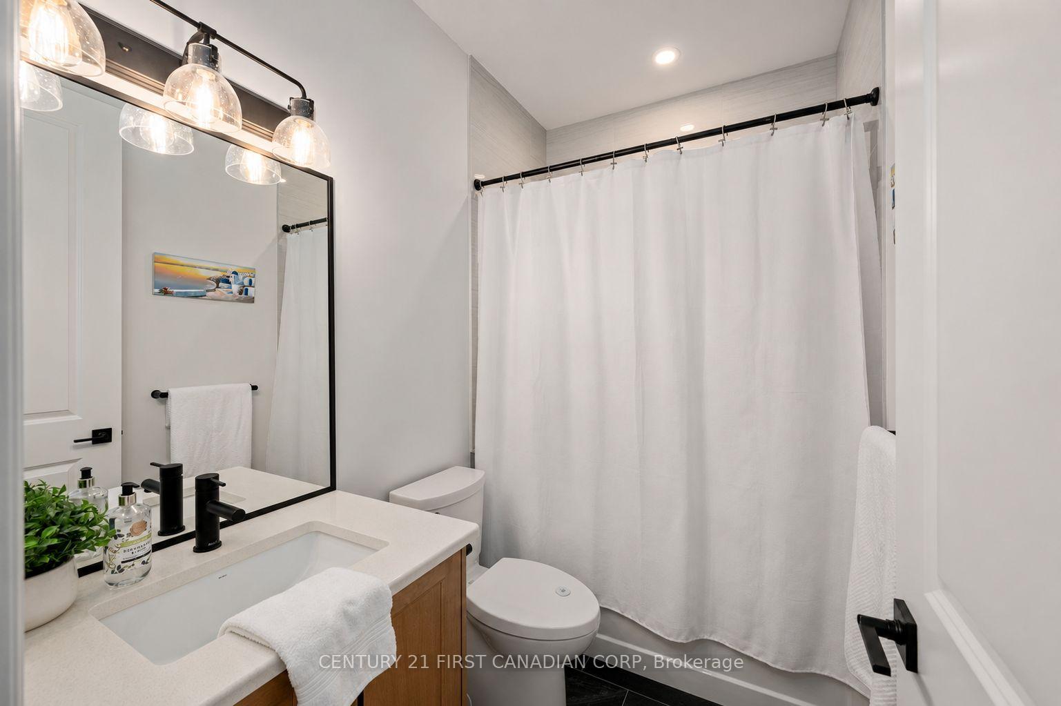 Photo 8 of 126 Aspen Circle, Thames Centre, Thorndale — HOMEH