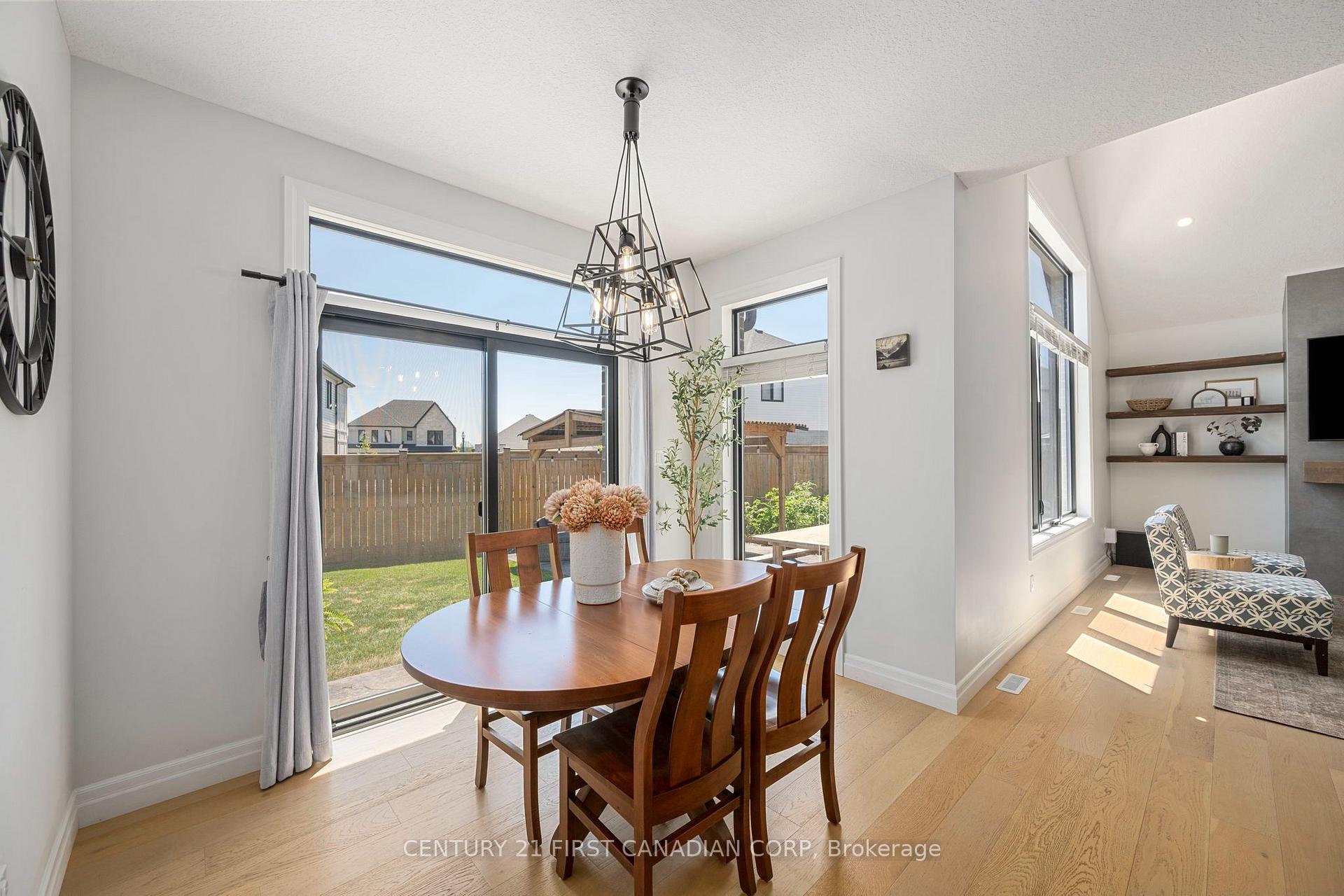 Photo 13 of 126 Aspen Circle, Thames Centre, Thorndale — HOMEH