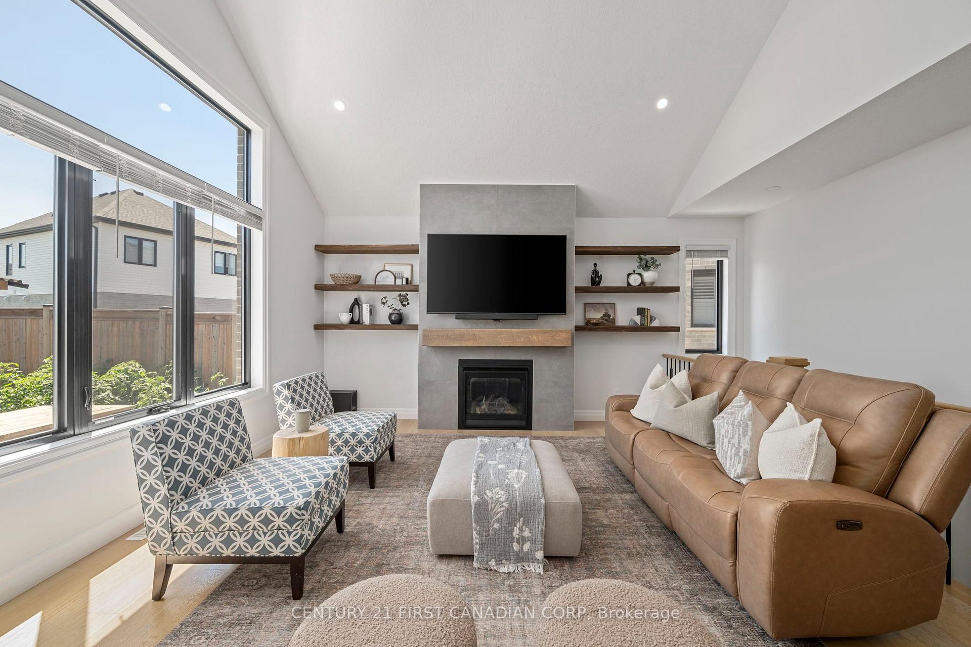 Photo 17 of 126 Aspen Circle, Thames Centre, Thorndale — HOMEH