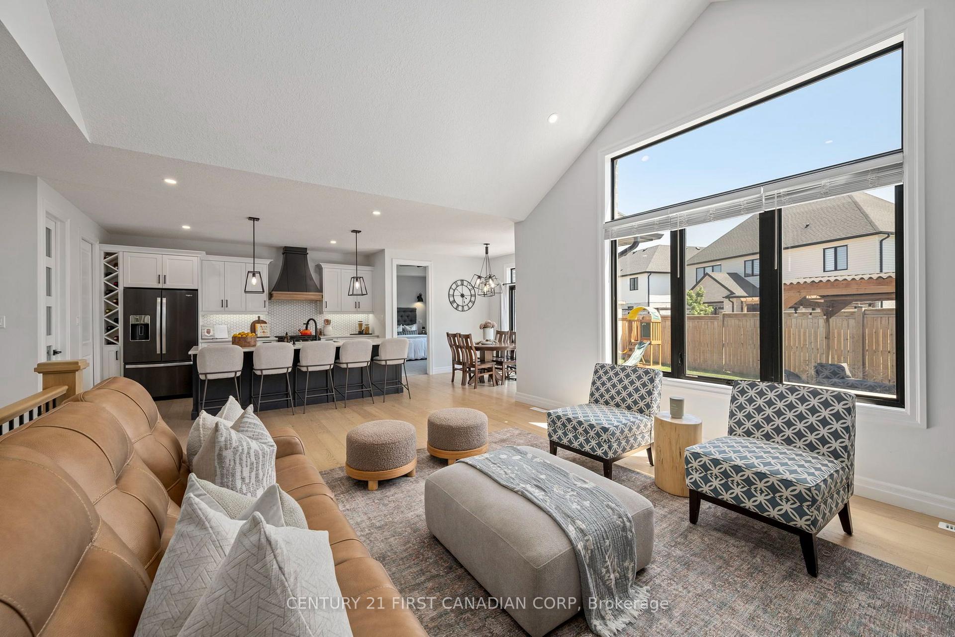 Photo 18 of 126 Aspen Circle, Thames Centre, Thorndale — HOMEH