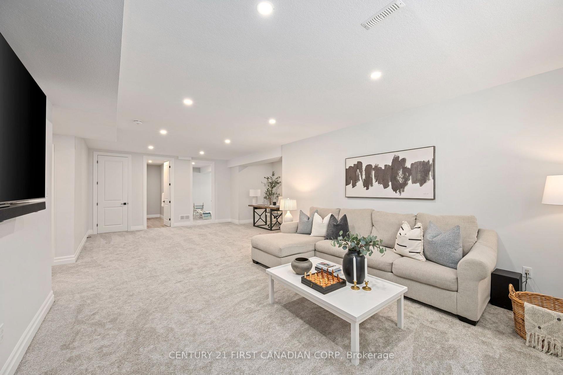Photo 21 of 126 Aspen Circle, Thames Centre, Thorndale — HOMEH