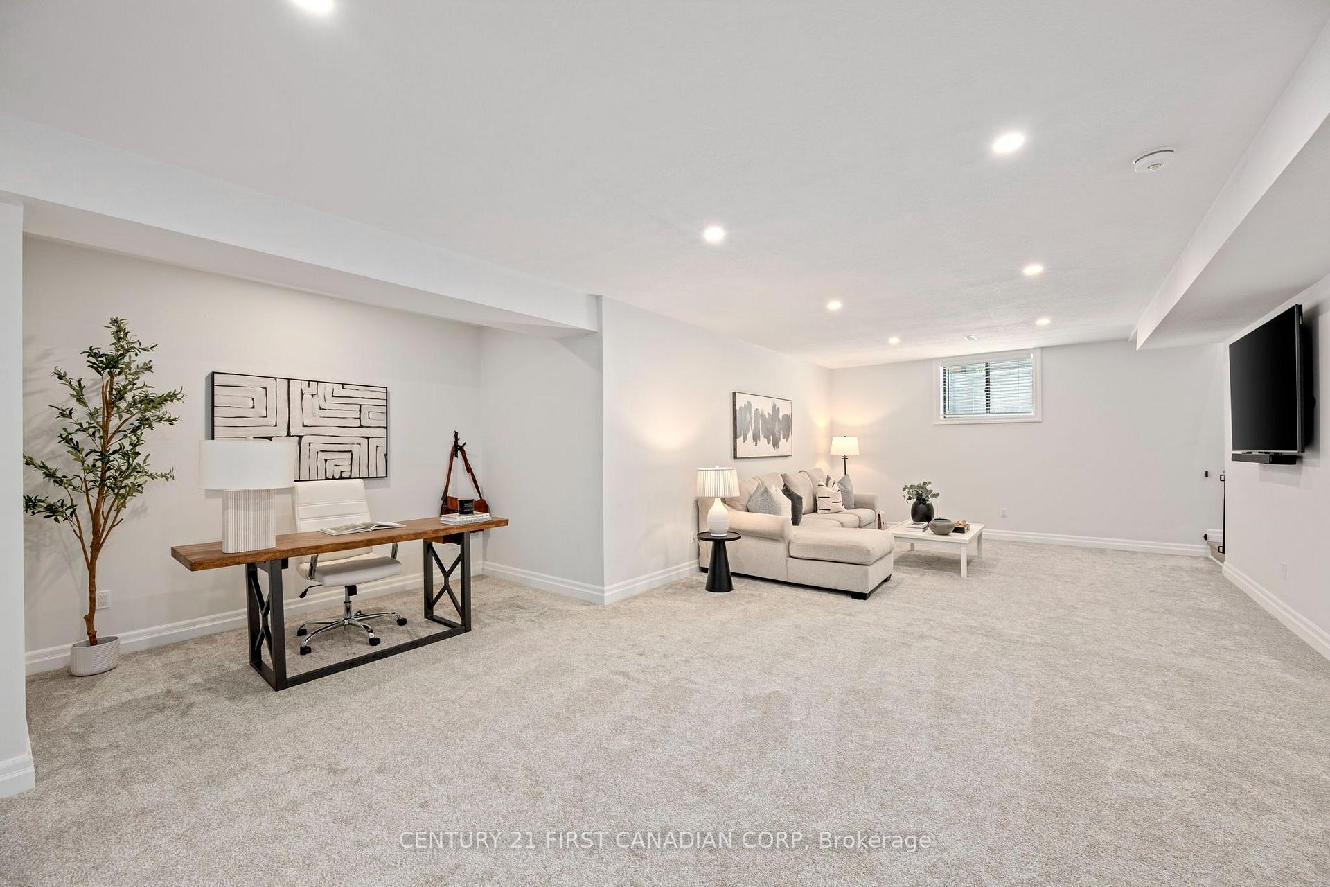 Photo 22 of 126 Aspen Circle, Thames Centre, Thorndale — HOMEH