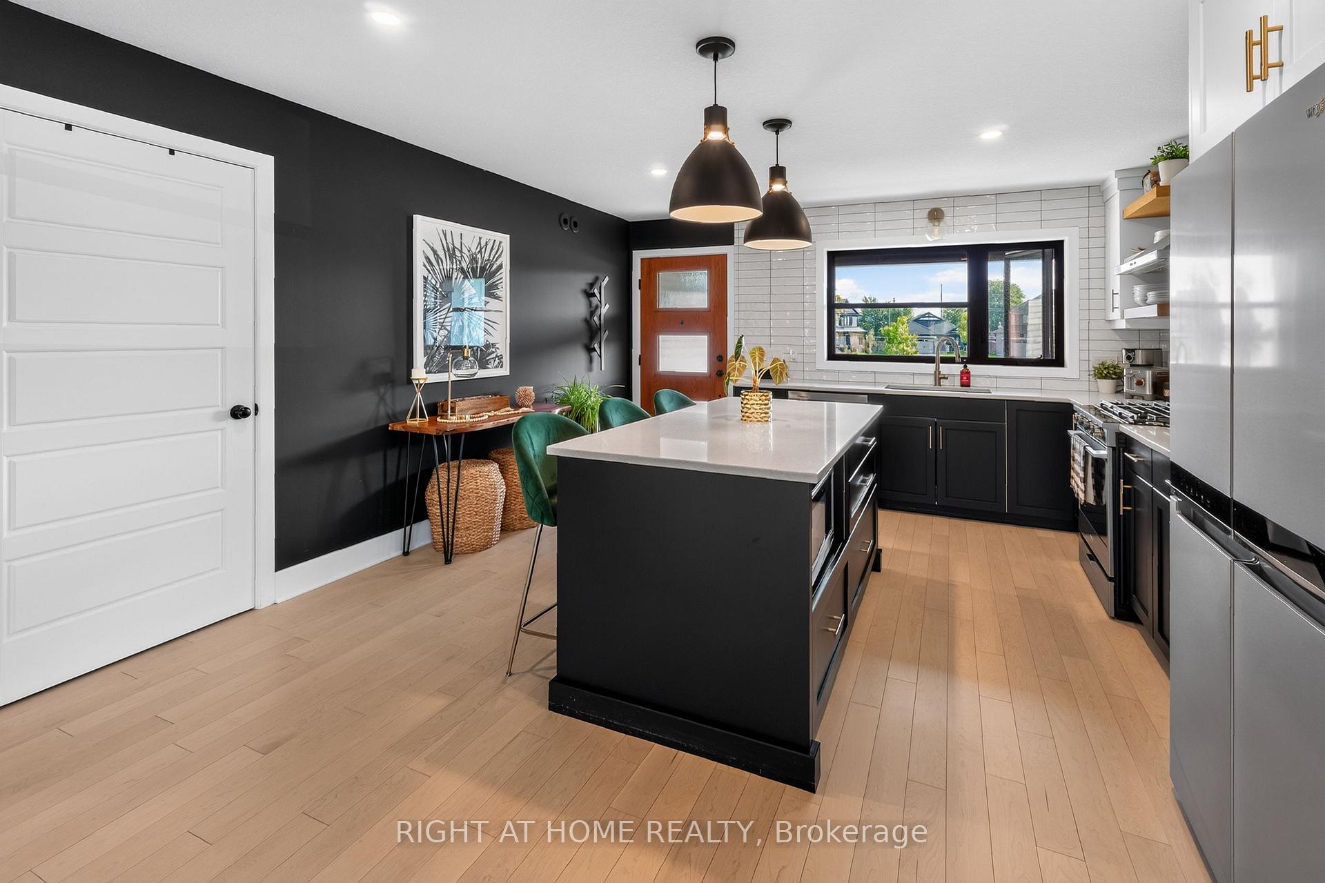 Photo 7 of 29 Harlequin Court, St. Thomas — HOMEH