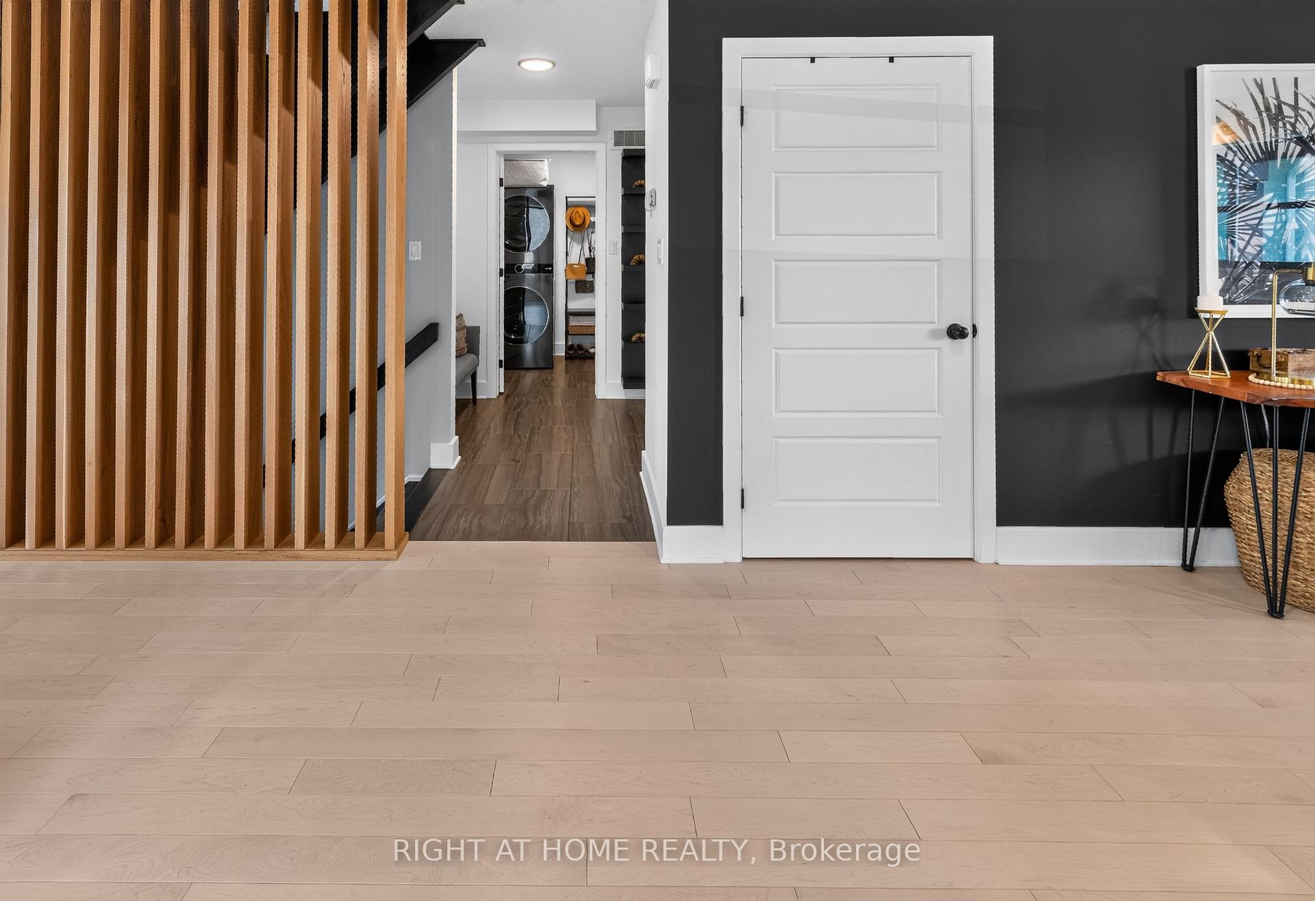 Photo 12 of 29 Harlequin Court, St. Thomas — HOMEH
