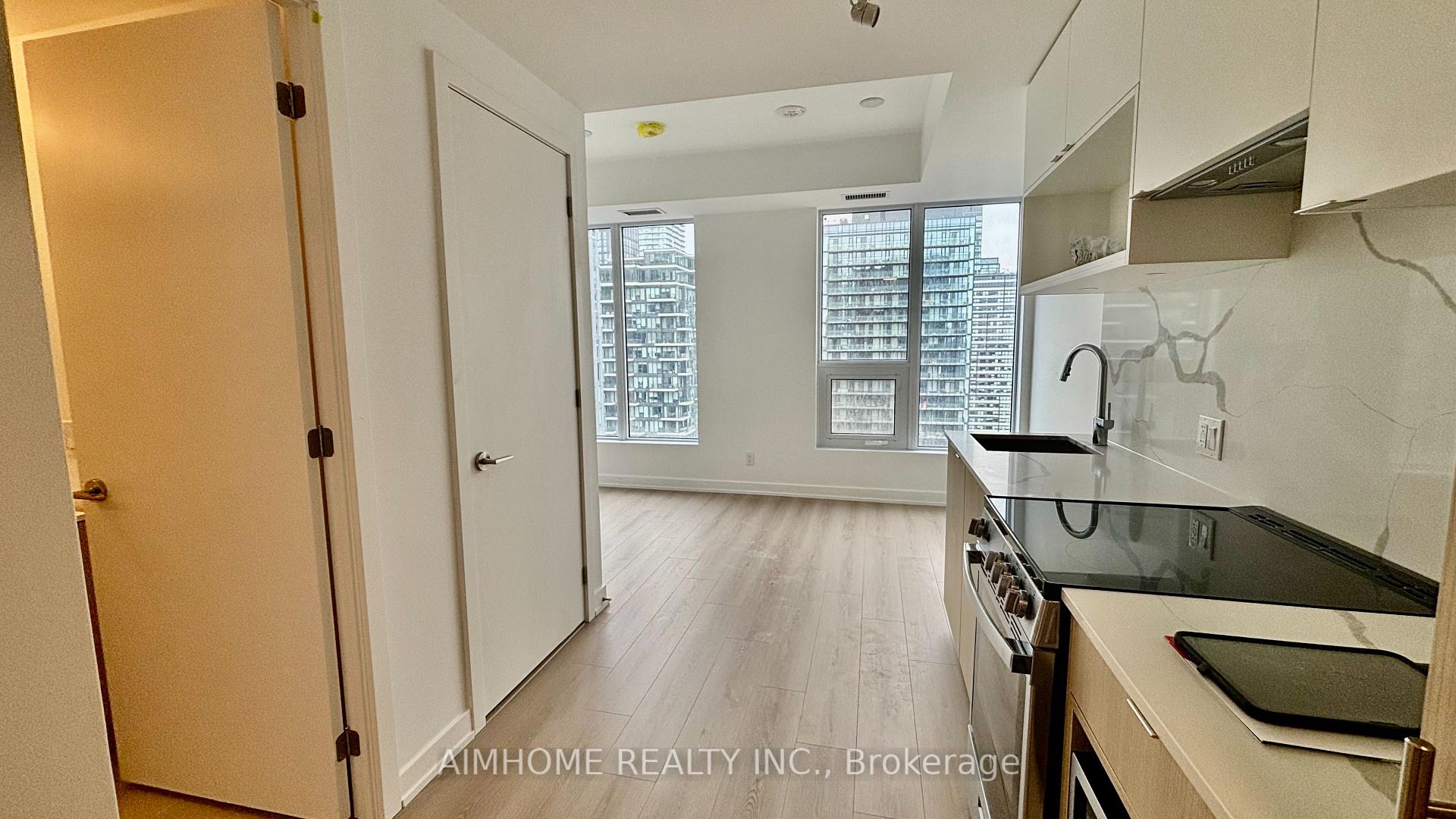 Photo 4 of Unit 3011, 100 Queen Street E, Toronto, Church-Yonge Corridor — HOMEH