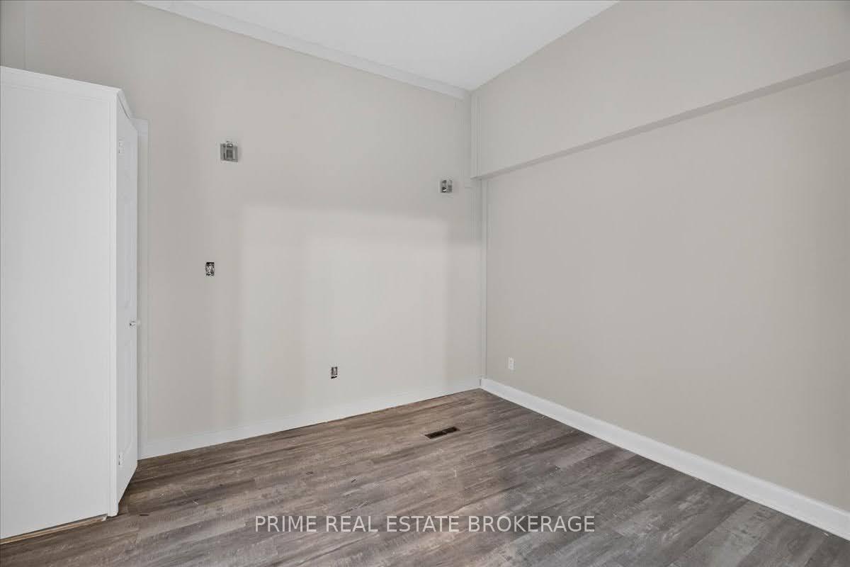 Photo 18 of 42 Bruce Street, London, South F — HOMEH