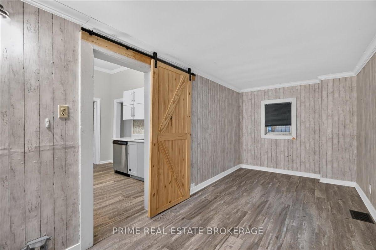 Photo 19 of 42 Bruce Street, London, South F — HOMEH