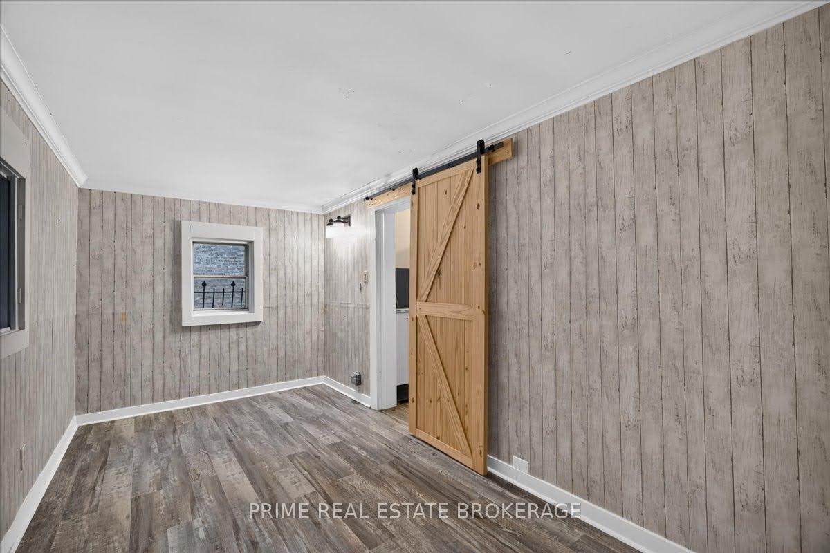 Photo 20 of 42 Bruce Street, London, South F — HOMEH