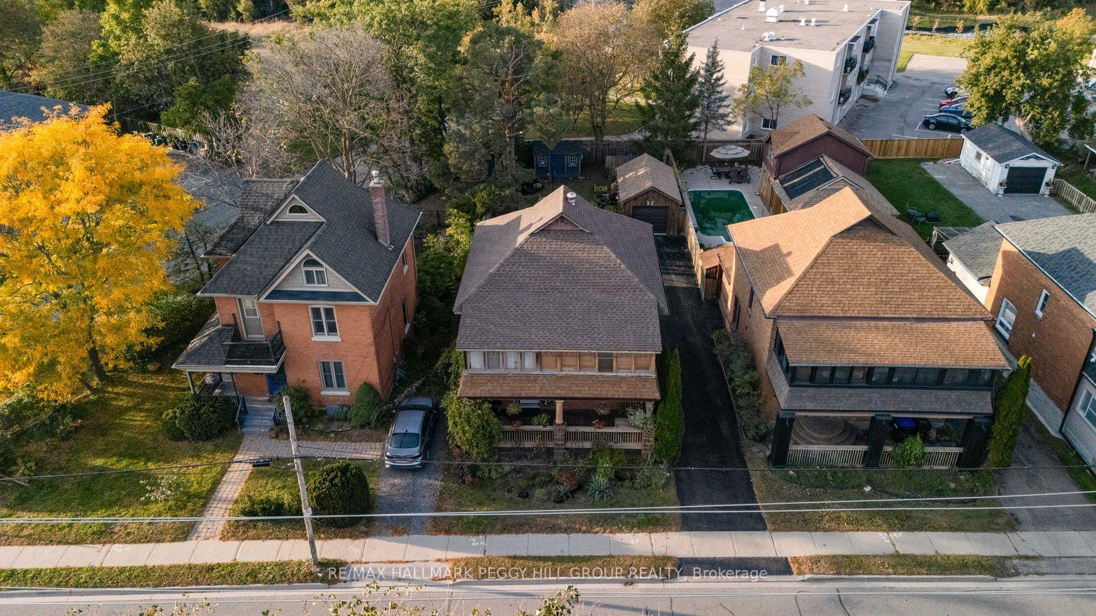 Photo 21 of 48 Brock Street, Barrie, Sanford — HOMEH