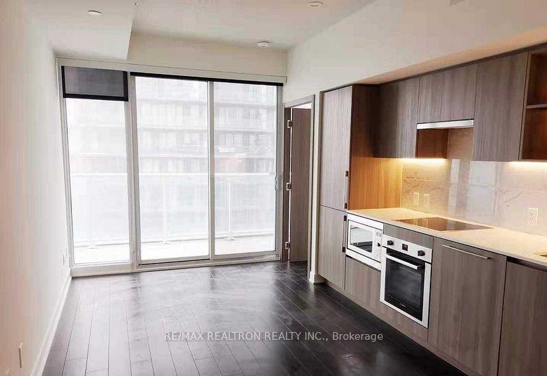 Photo 5 of Unit 2702, 19 Bathurst Street, Toronto, Waterfront Communities — HOMEH