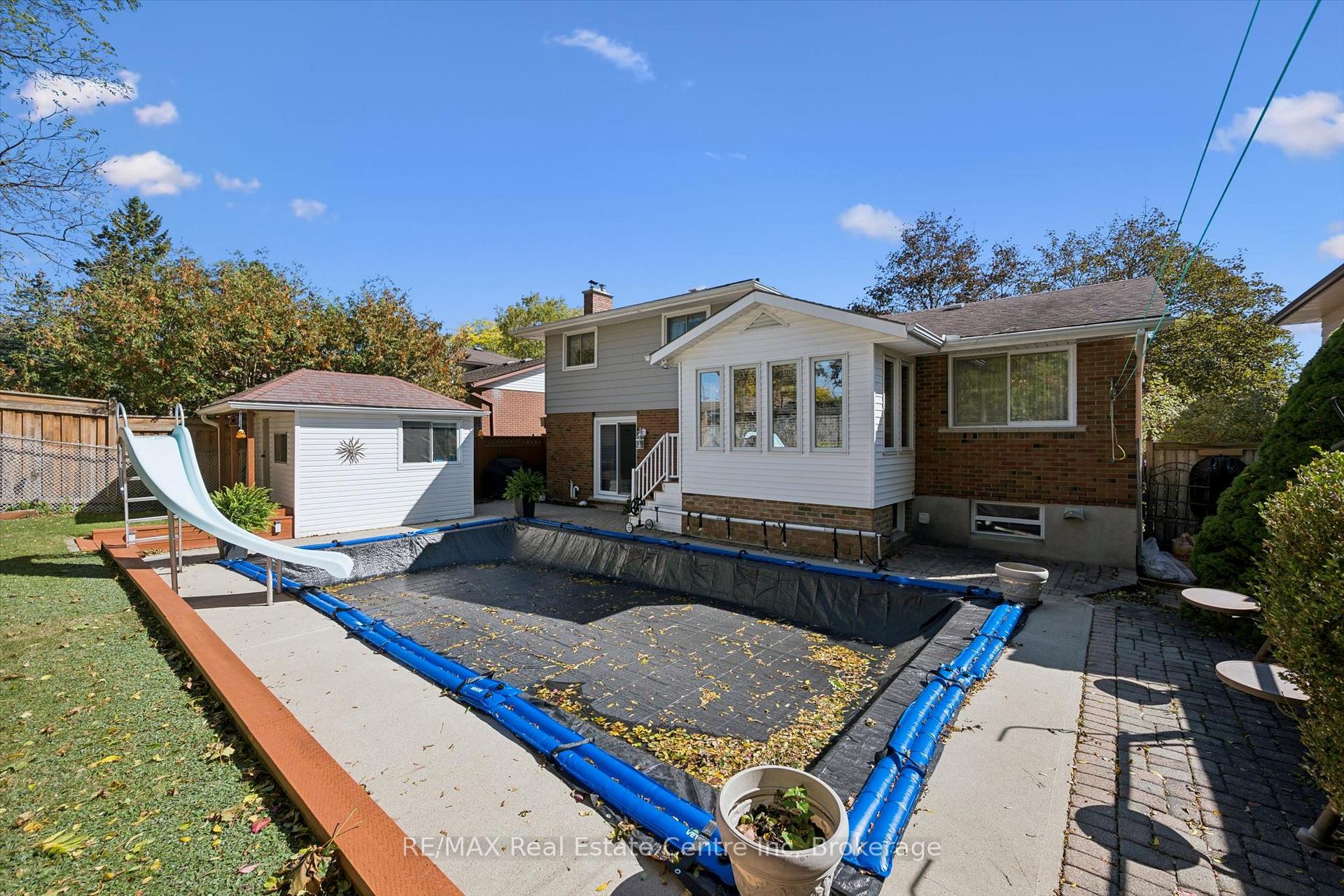 Photo 34 of 47 Lambert Crescent, Guelph, Dovercliffe Park/Old University — HOMEH