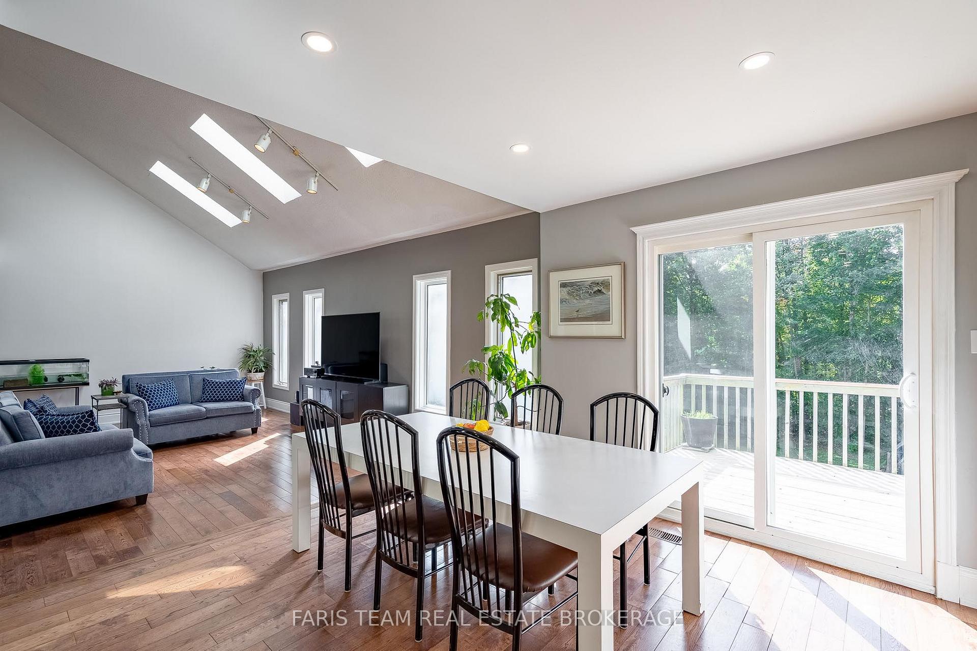 Photo 7 of 12 Valley View Drive, Springwater, Rural Springwater — HOMEH