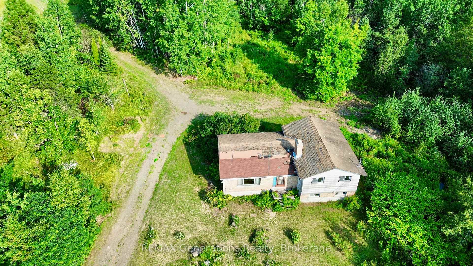 Photo 36 of 6071 Hwy 61, Neebing, Crooks — HOMEH