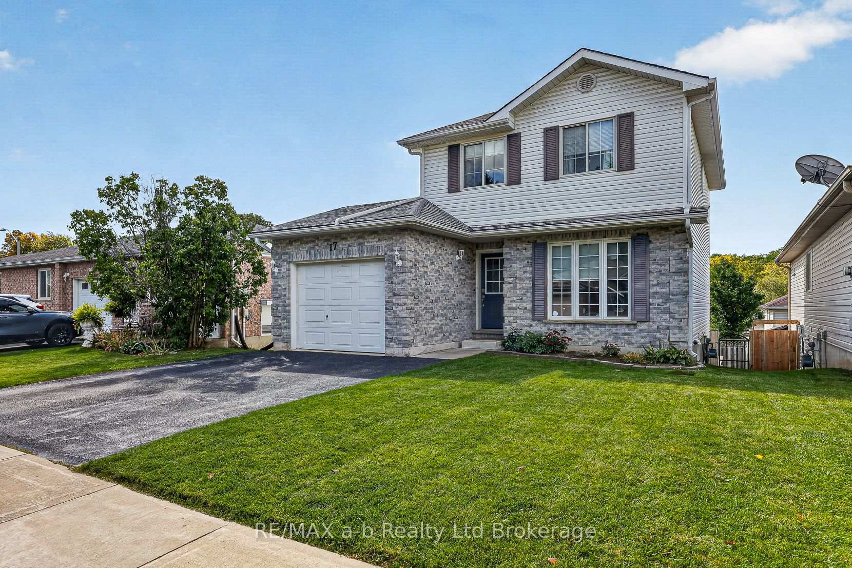 Photo 4 of 17 Rossiter Road, Ingersoll, Ingersoll - South — HOMEH