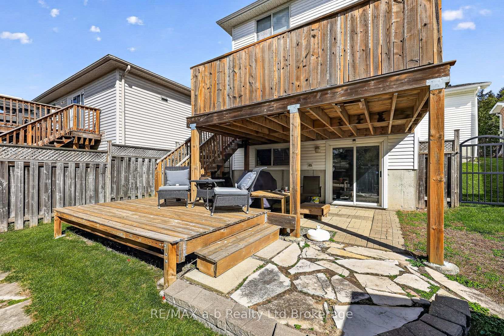 Photo 8 of 17 Rossiter Road, Ingersoll, Ingersoll - South — HOMEH