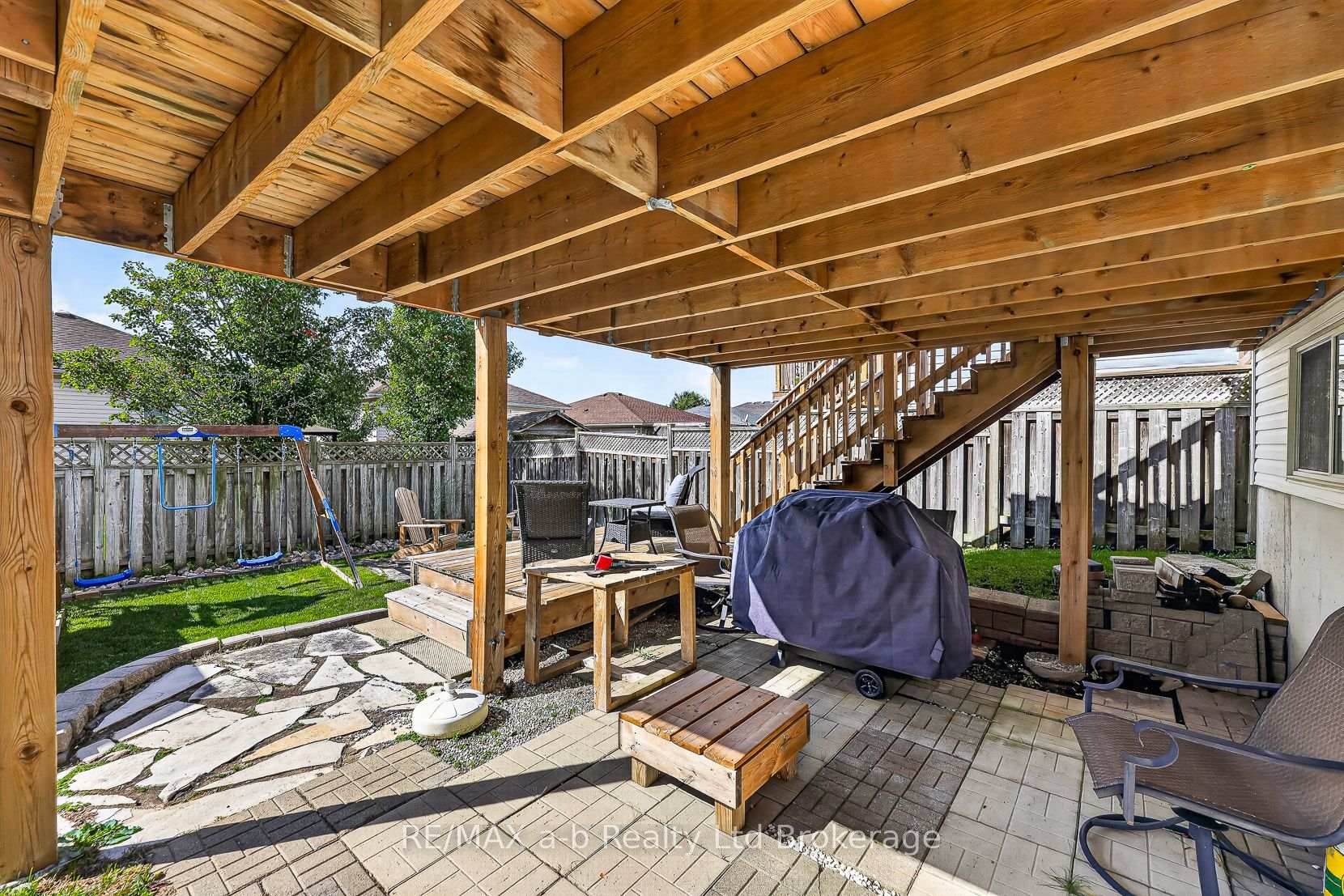 Photo 12 of 17 Rossiter Road, Ingersoll, Ingersoll - South — HOMEH