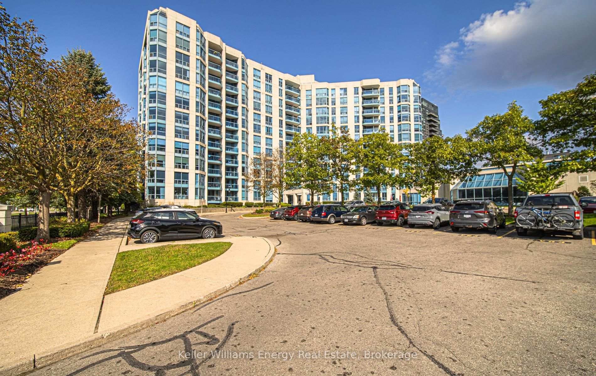 Photo 2 of Unit 308, 360 Watson Street W, Whitby, Port Whitby — HOMEH