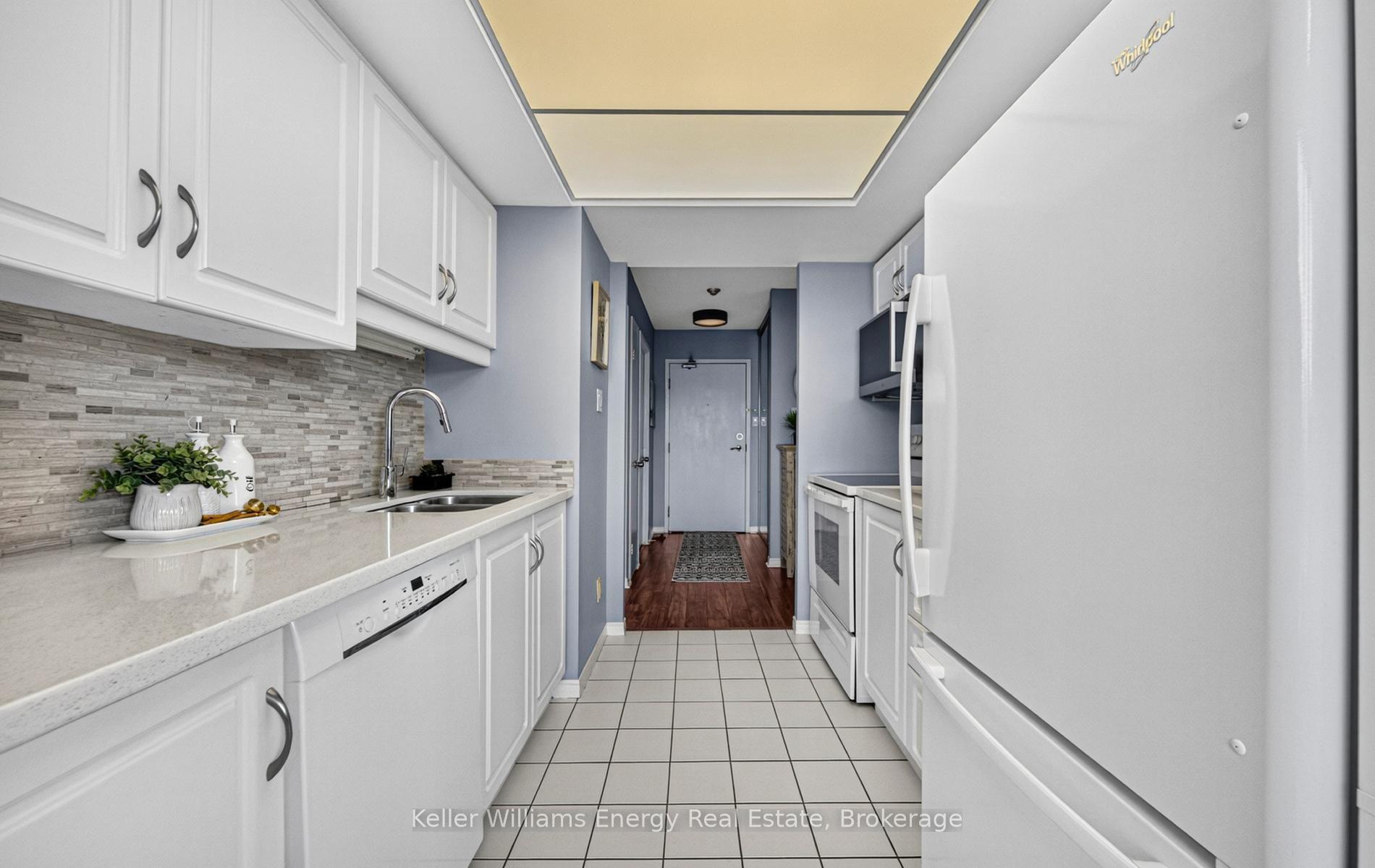 Photo 20 of Unit 308, 360 Watson Street W, Whitby, Port Whitby — HOMEH