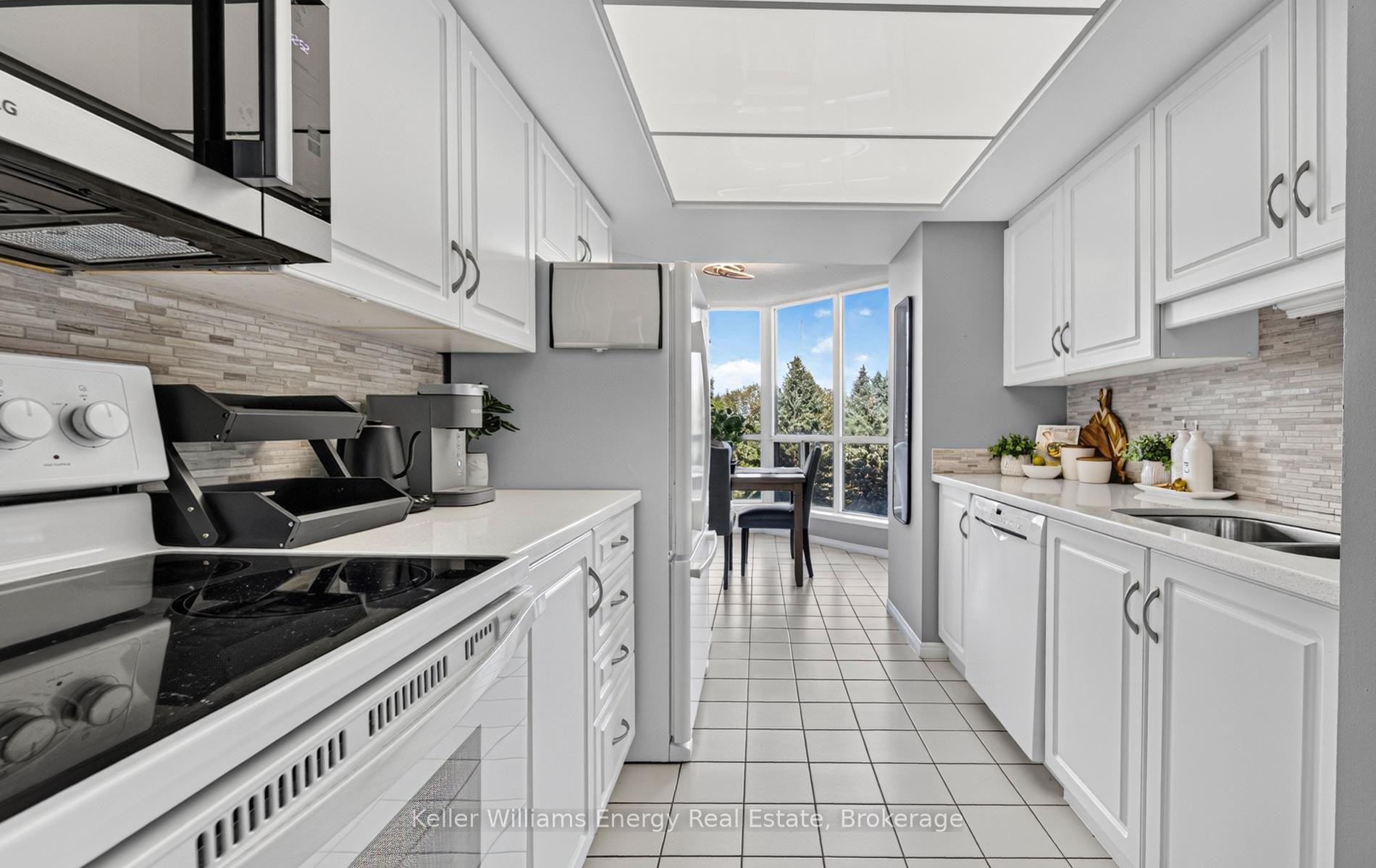 Photo 21 of Unit 308, 360 Watson Street W, Whitby, Port Whitby — HOMEH
