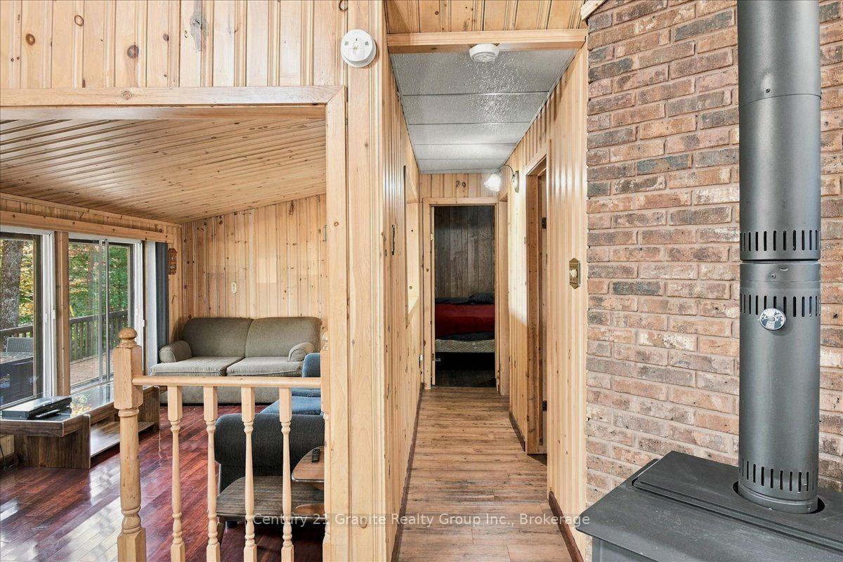 Photo 8 of 354 Forestview Road N, Hastings Highlands, Herschel Ward — HOMEH