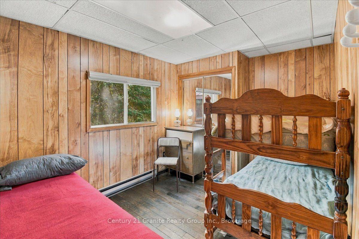 Photo 23 of 354 Forestview Road N, Hastings Highlands, Herschel Ward — HOMEH