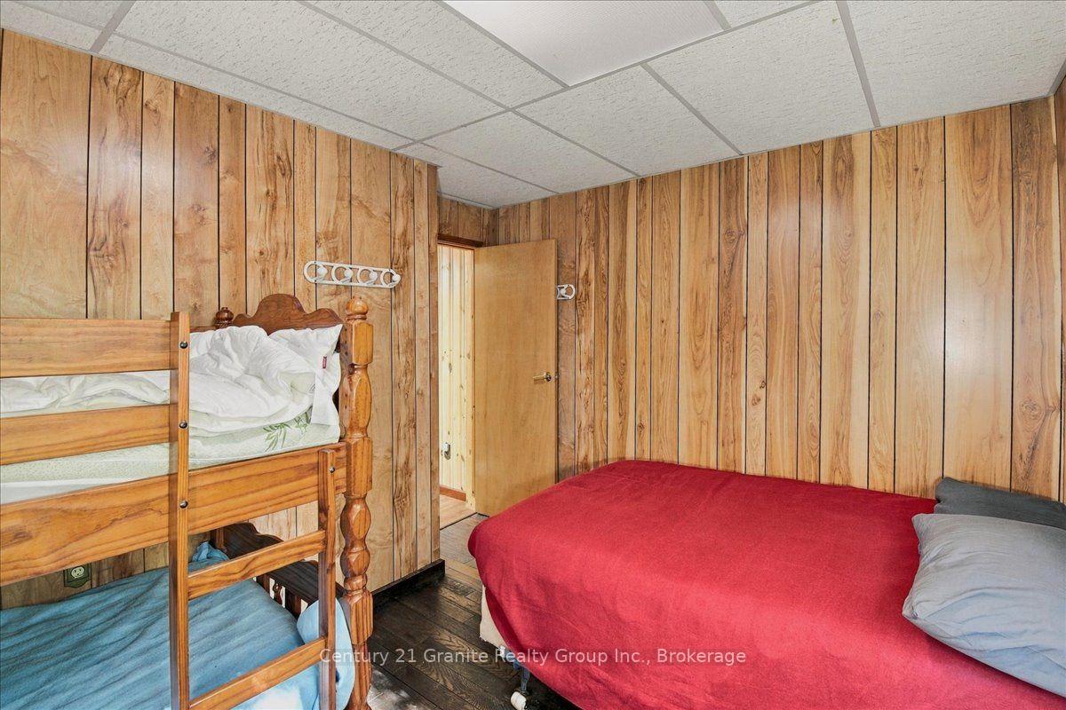 Photo 24 of 354 Forestview Road N, Hastings Highlands, Herschel Ward — HOMEH