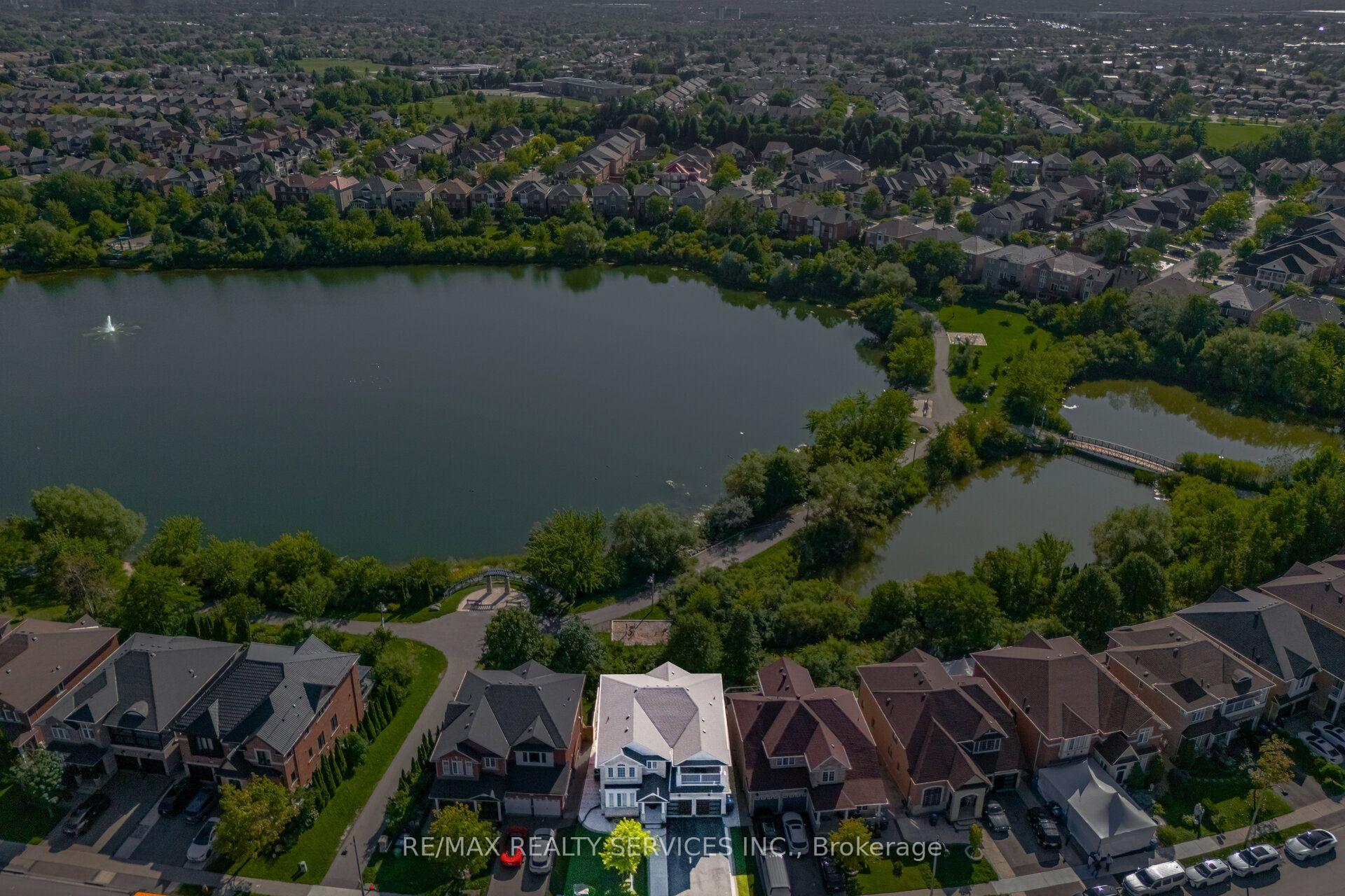 Photo of 68 Southlake Boulevard