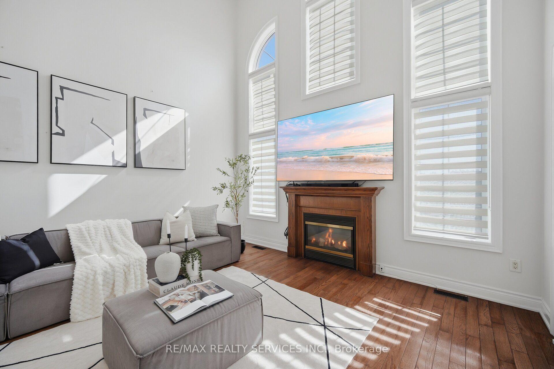Photo 18 of 68 Southlake Boulevard, Brampton, Madoc — HOMEH