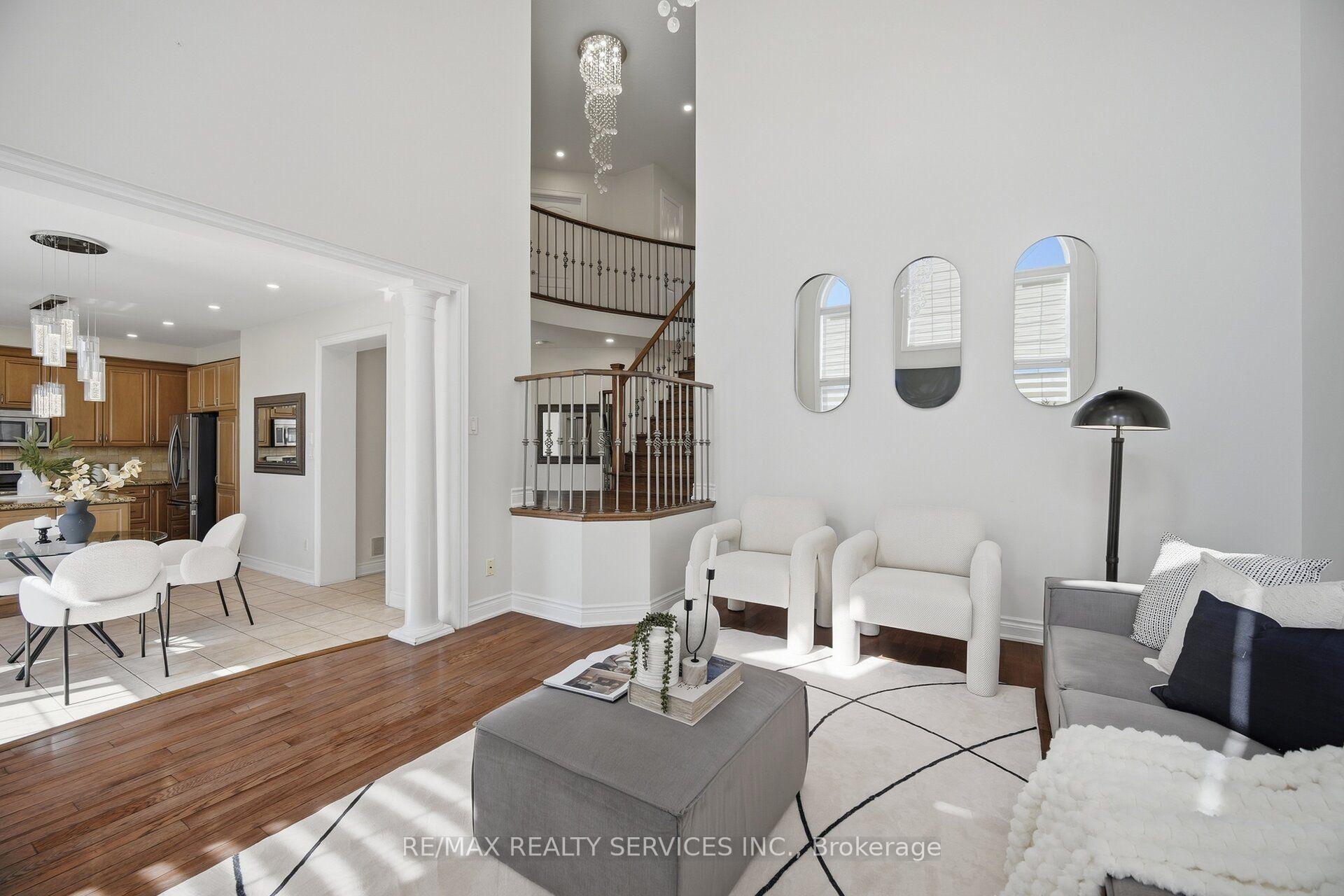 Photo 19 of 68 Southlake Boulevard, Brampton, Madoc — HOMEH
