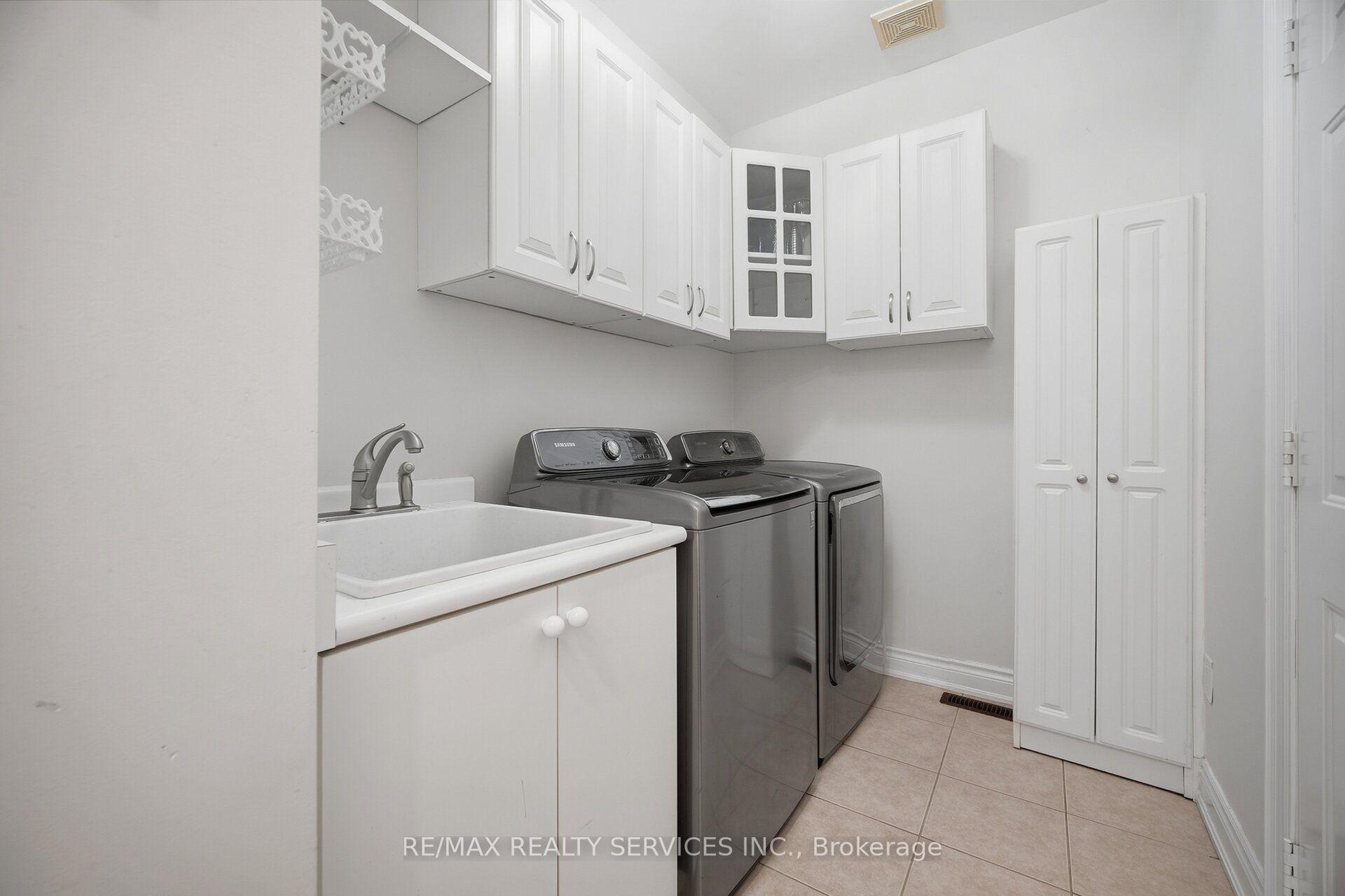Photo 22 of 68 Southlake Boulevard, Brampton, Madoc — HOMEH
