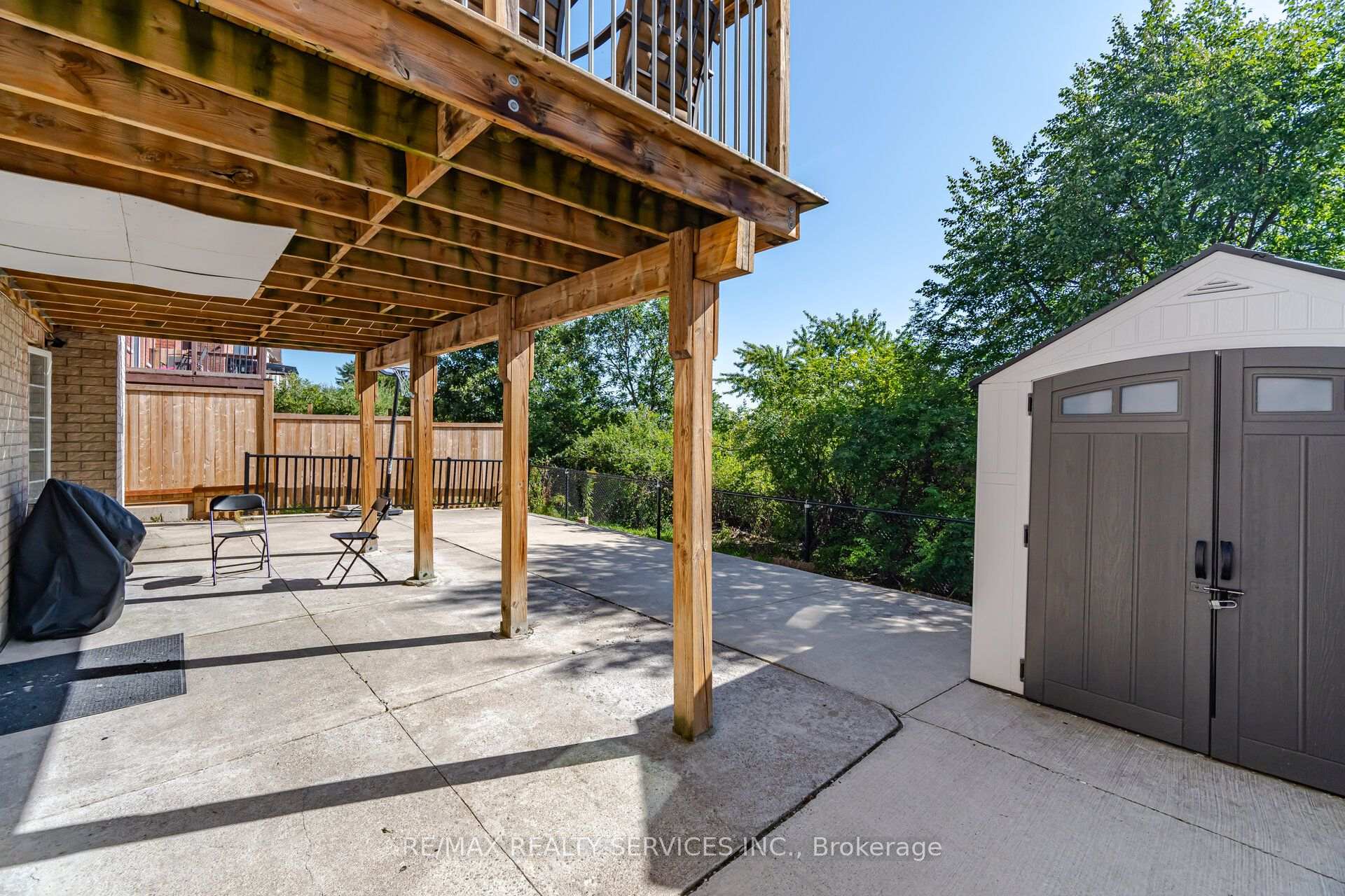 Photo 47 of 68 Southlake Boulevard, Brampton, Madoc — HOMEH