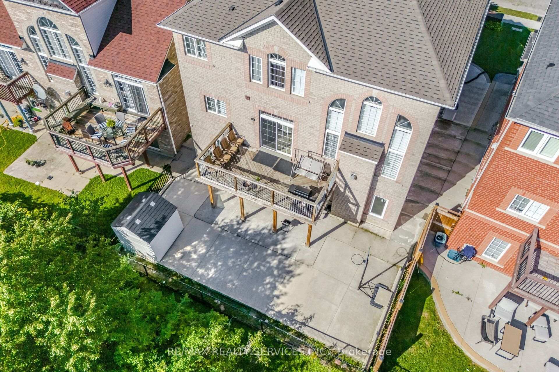 Photo 48 of 68 Southlake Boulevard, Brampton, Madoc — HOMEH