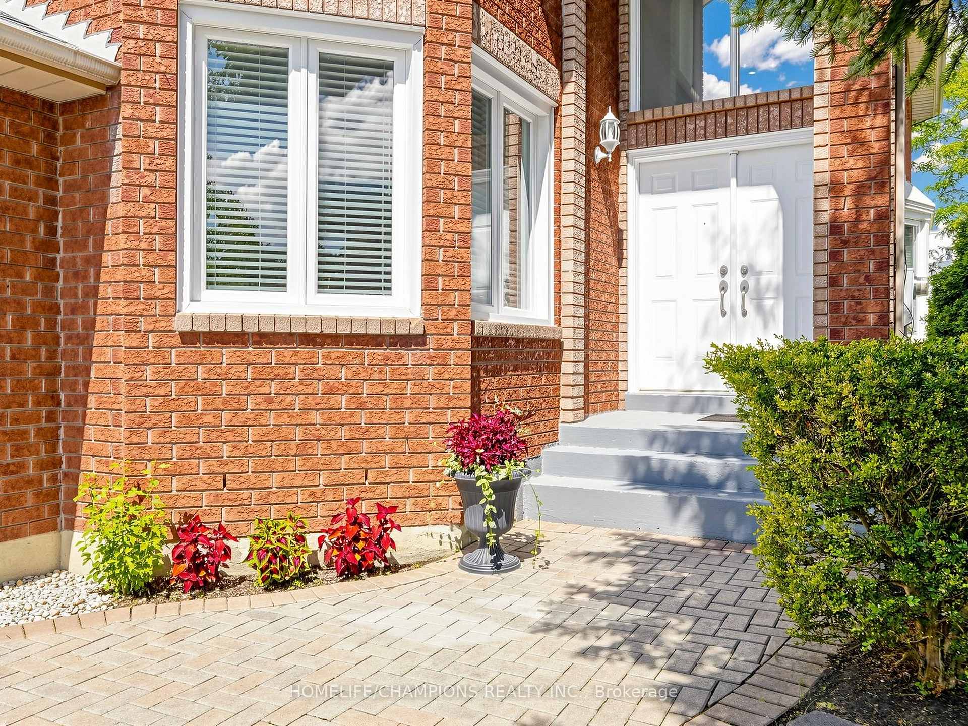 Photo 5 of 1622 Sandhurst Crescent, Pickering, Highbush — HOMEH
