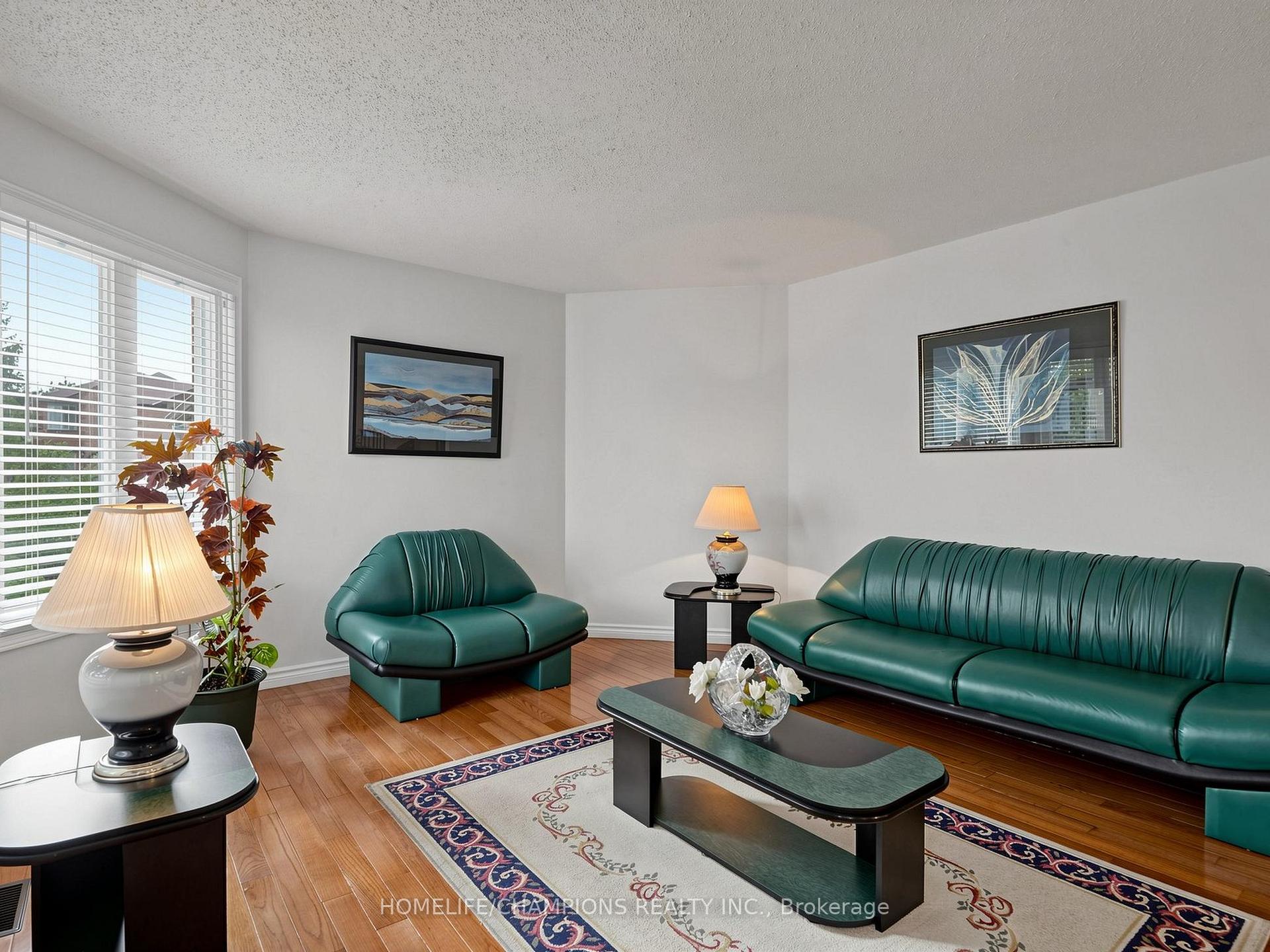 Photo 9 of 1622 Sandhurst Crescent, Pickering, Highbush — HOMEH
