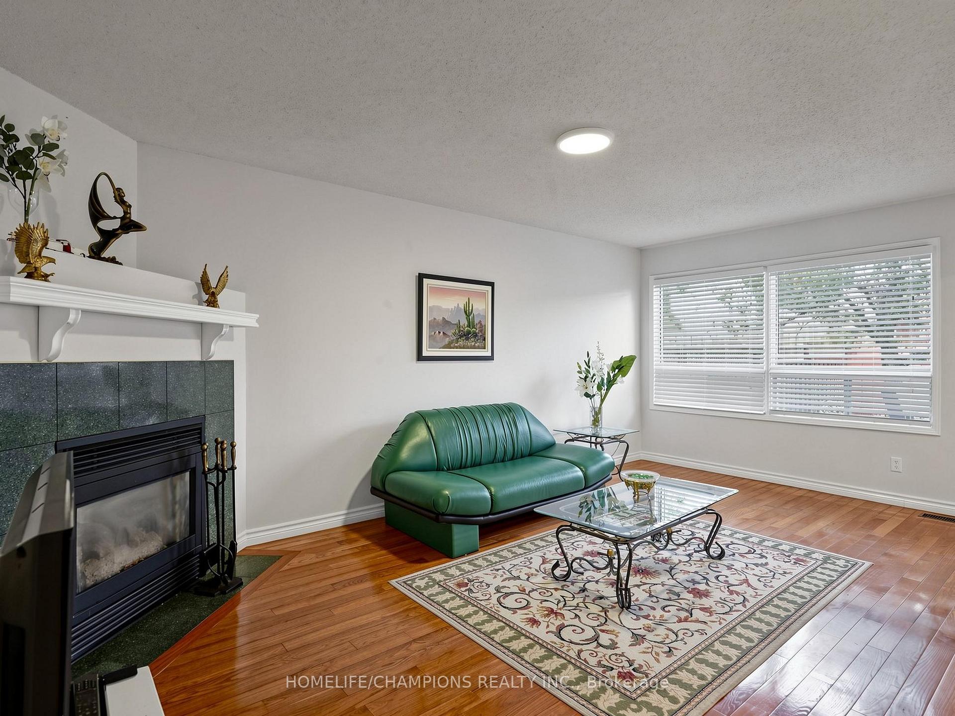 Photo 11 of 1622 Sandhurst Crescent, Pickering, Highbush — HOMEH
