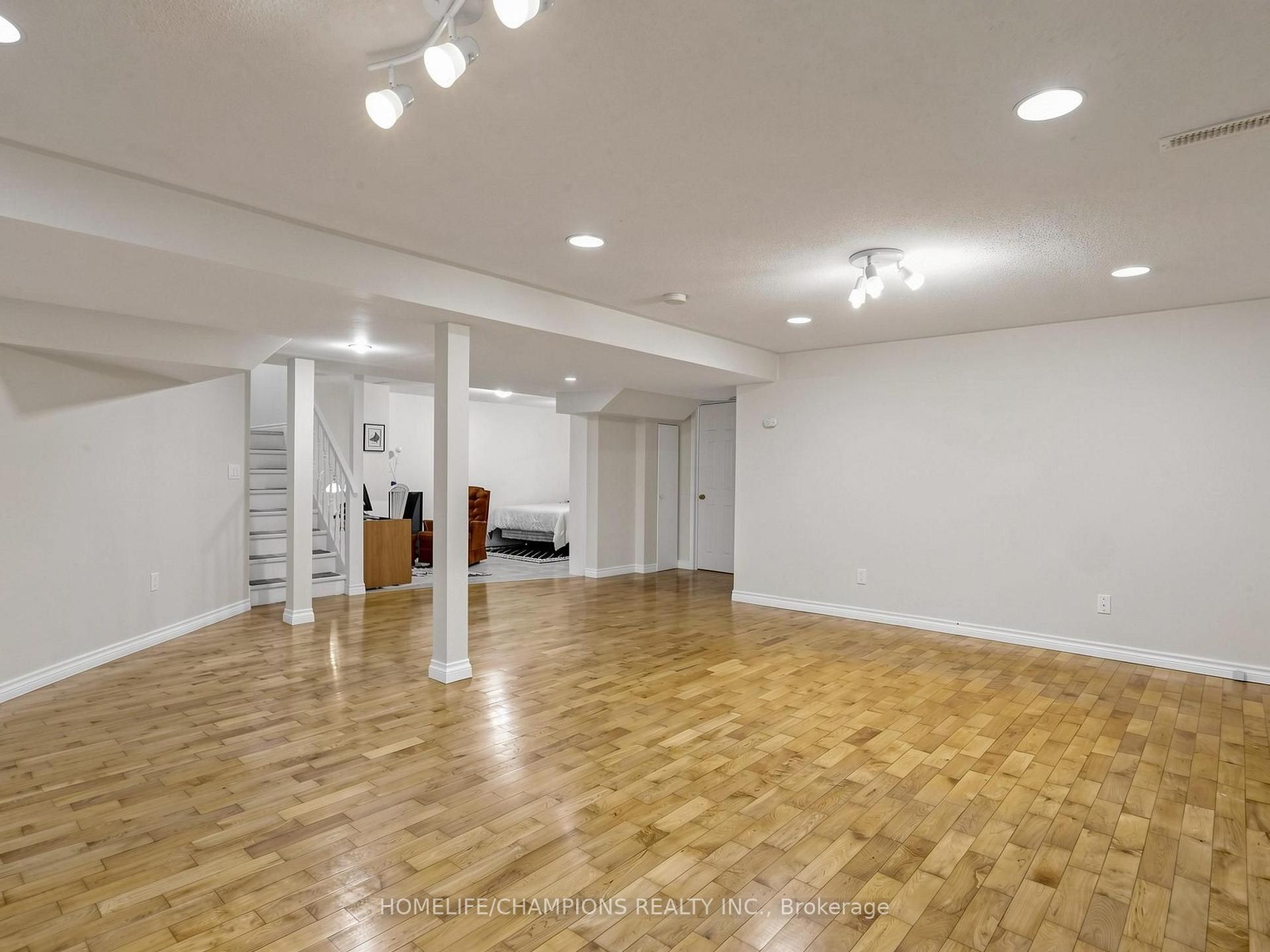 Photo 38 of 1622 Sandhurst Crescent, Pickering, Highbush — HOMEH